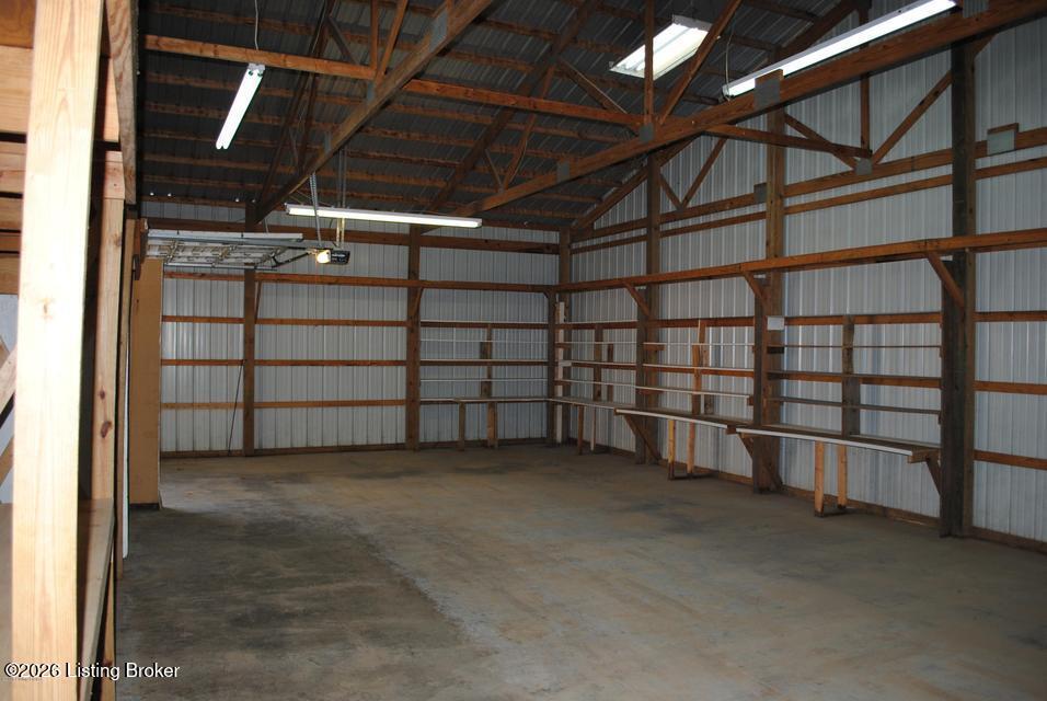 7804 E Manslick Rd Property Photo 12