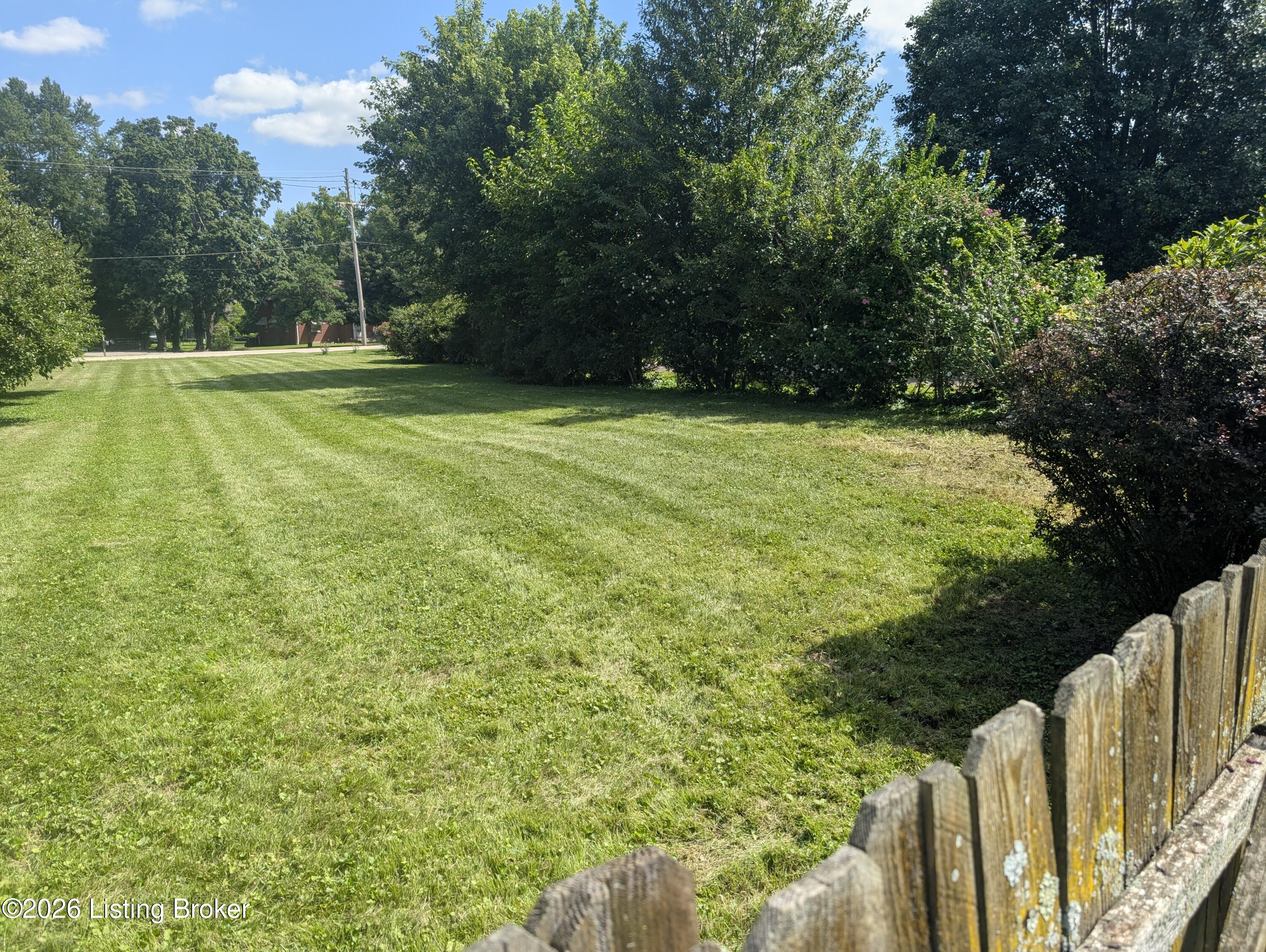 7804 E Manslick Rd Property Photo 52