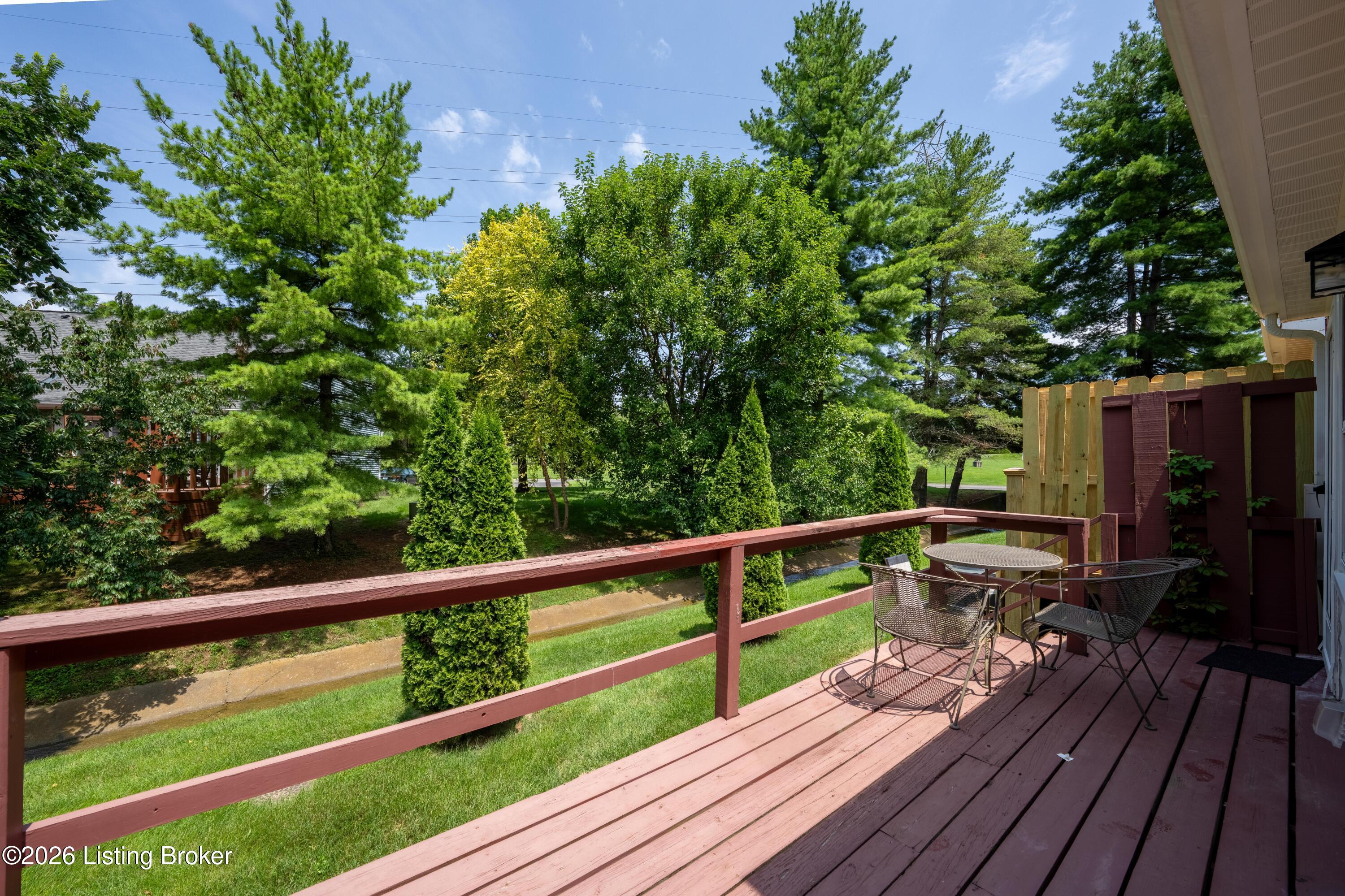 10787 Colonial Woods Way Property Photo 22