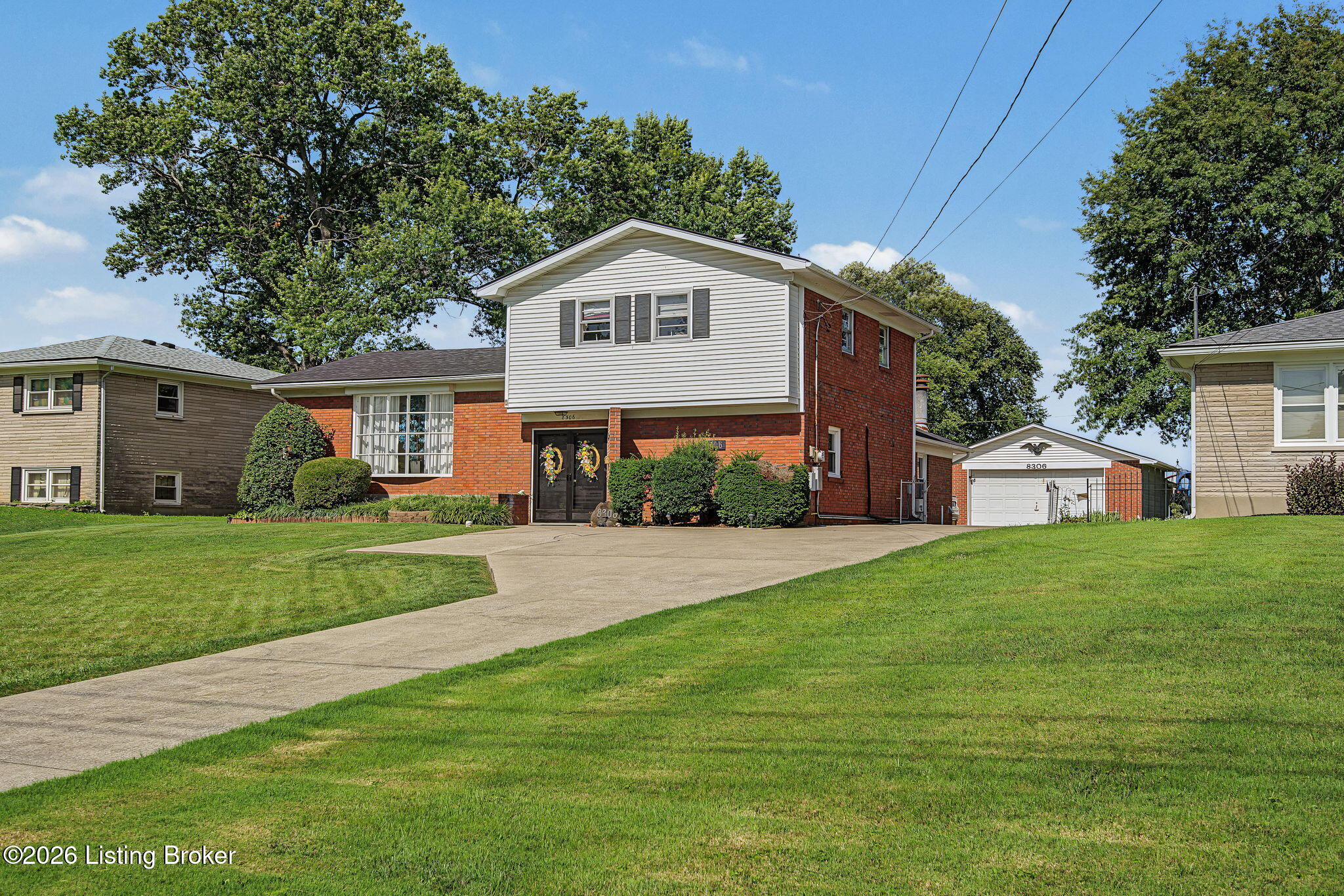 8306 Terry Rd Property Photo 2