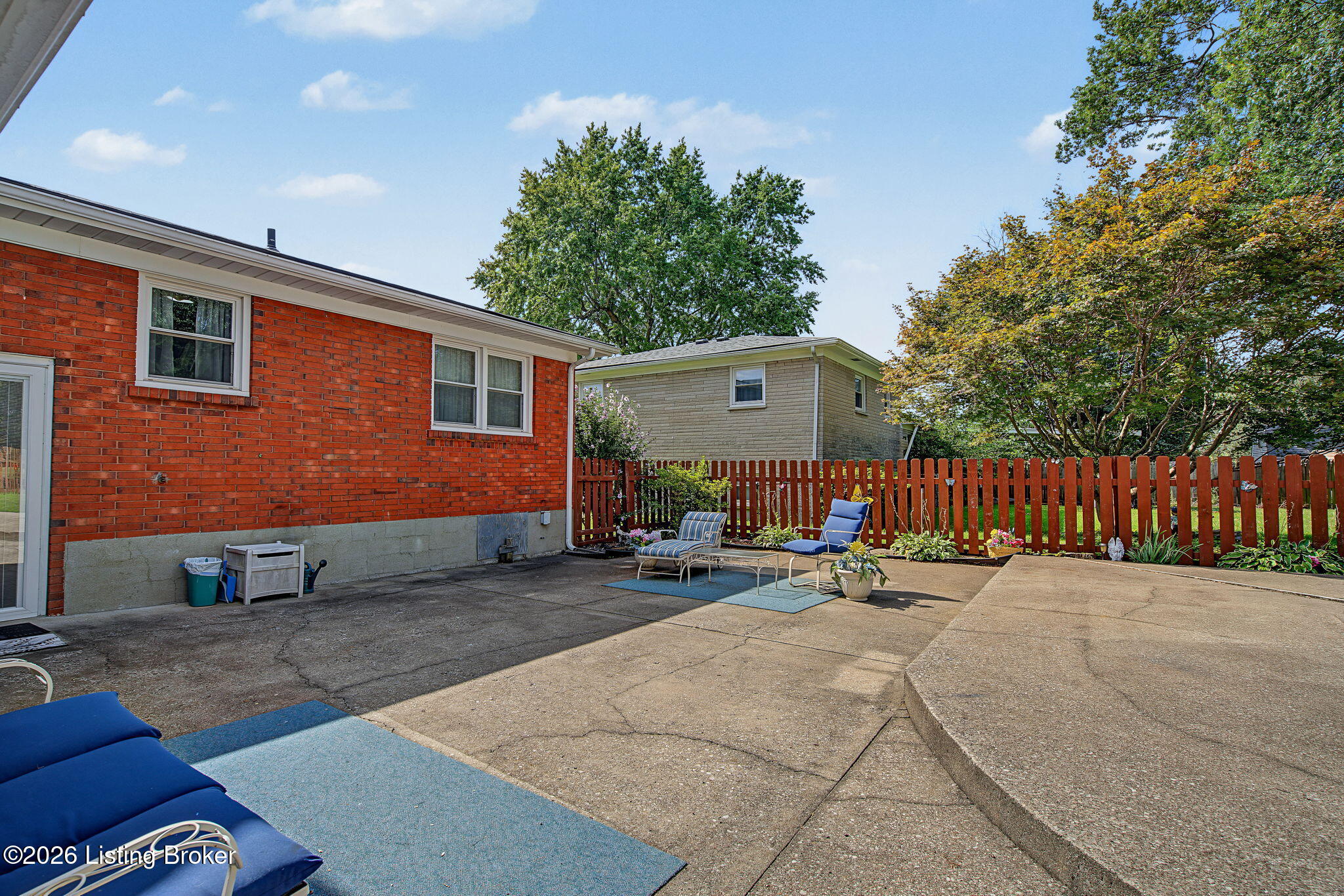 8306 Terry Rd Property Photo 5
