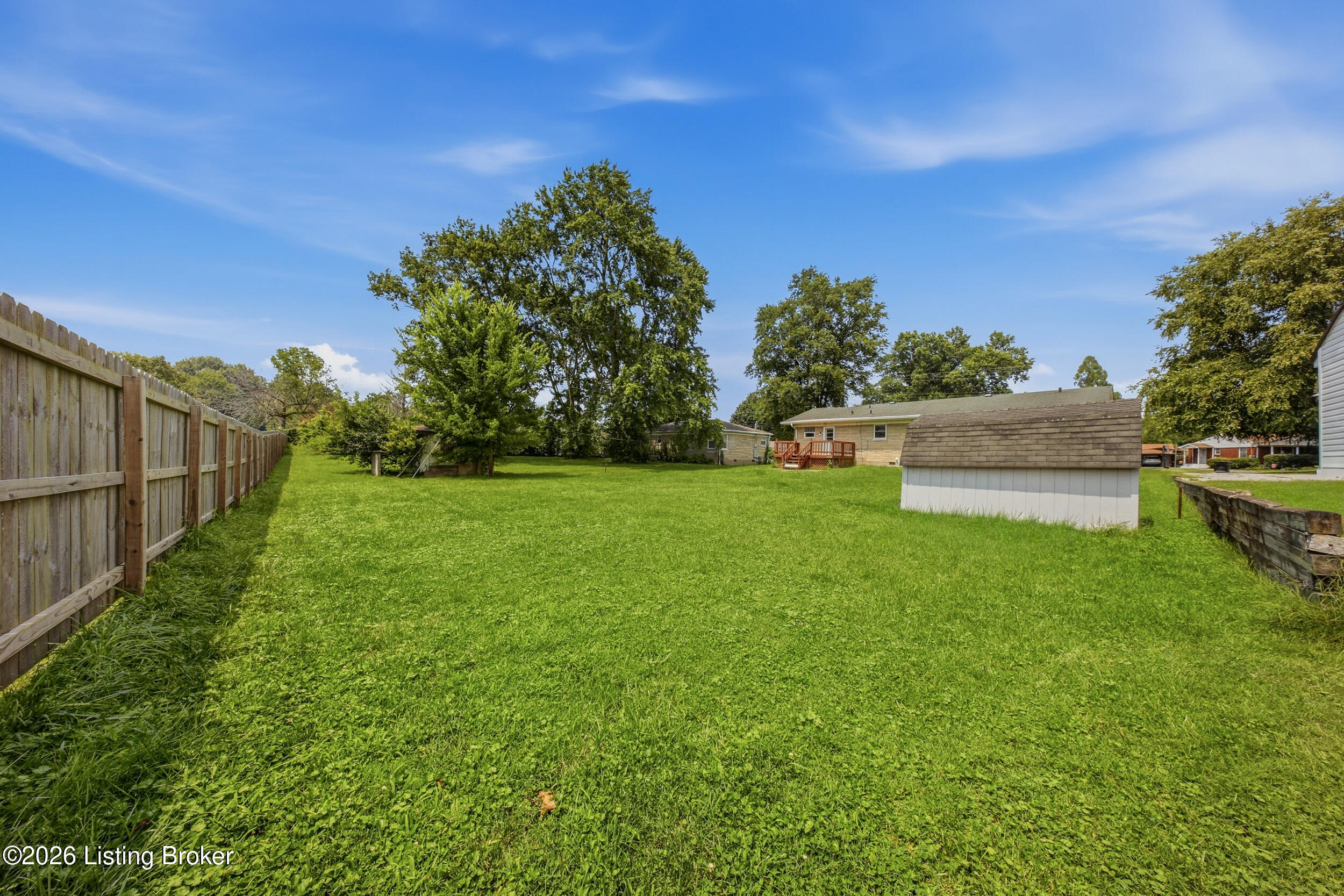 6412 South Dr Property Photo 24