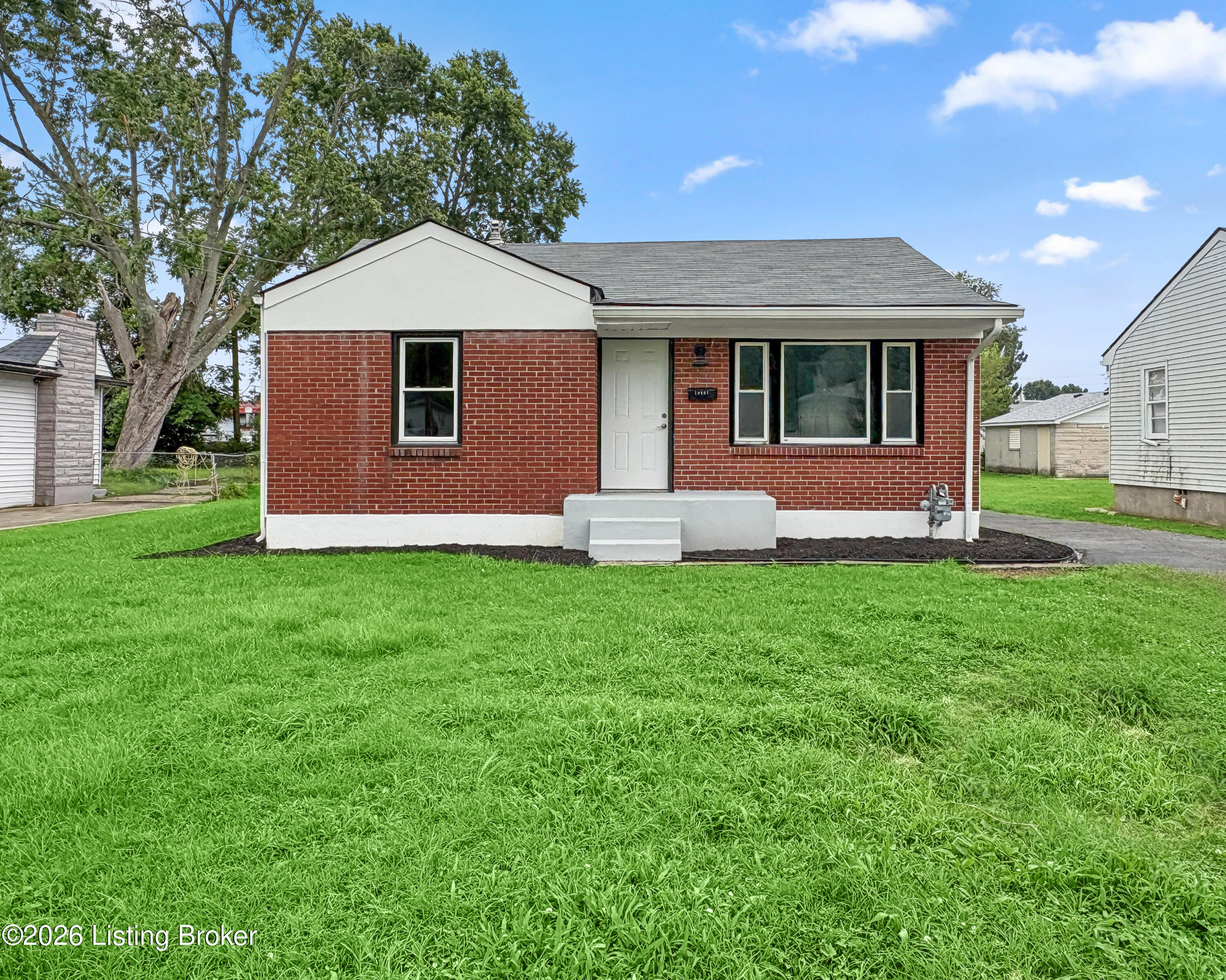10407 Villa Dr Property Photo 3