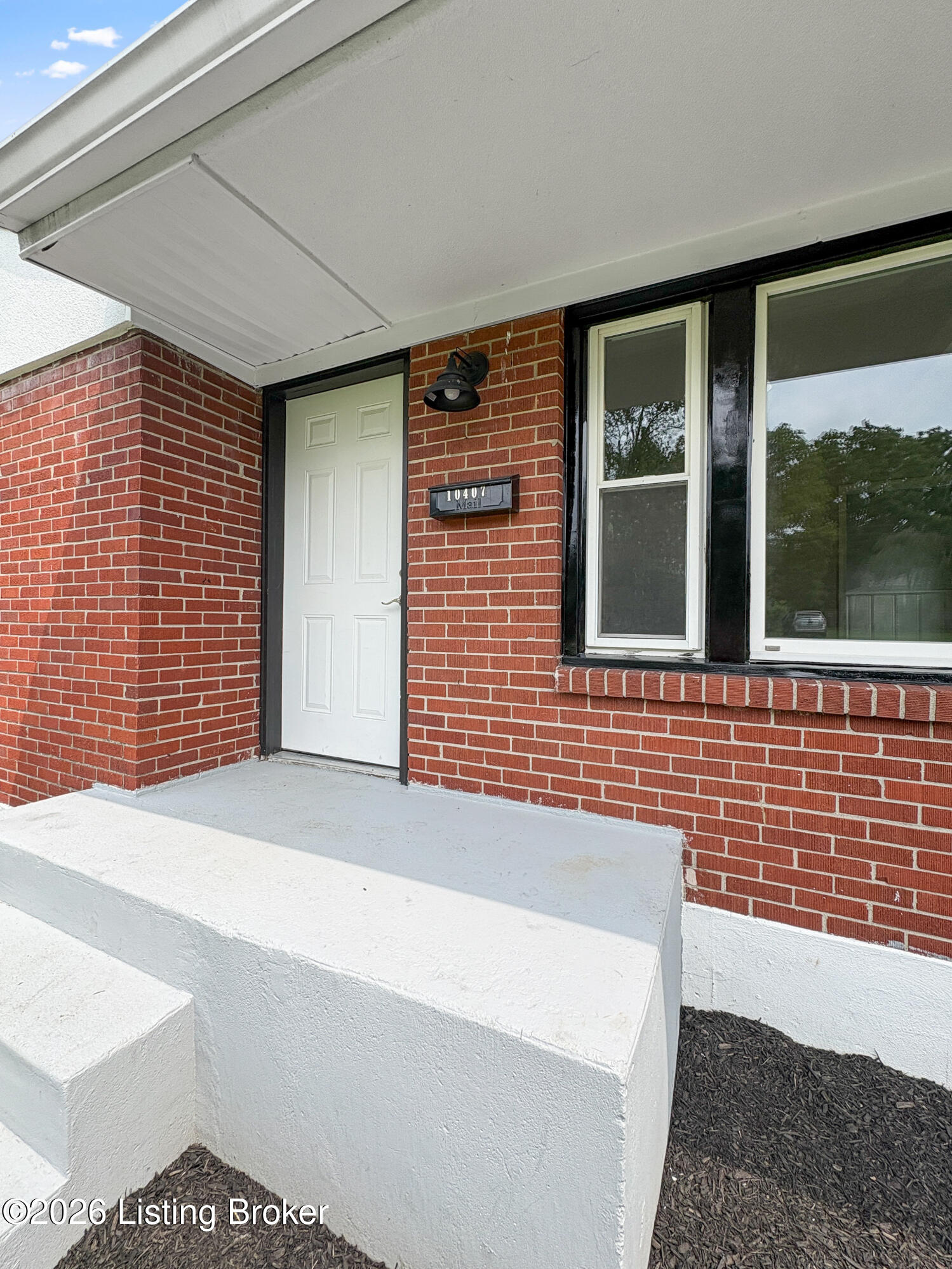 10407 Villa Dr Property Photo 5