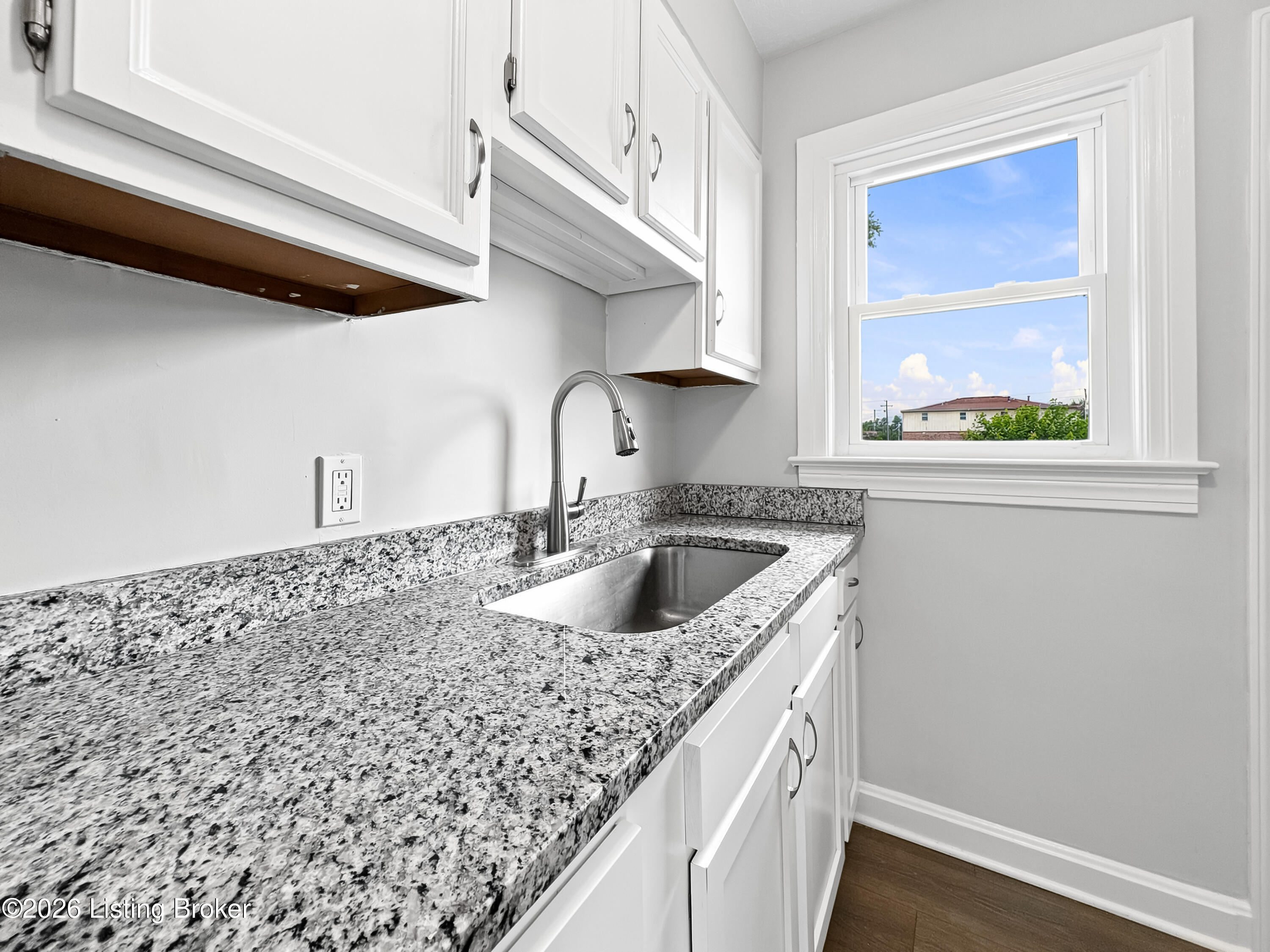 10407 Villa Dr Property Photo 22
