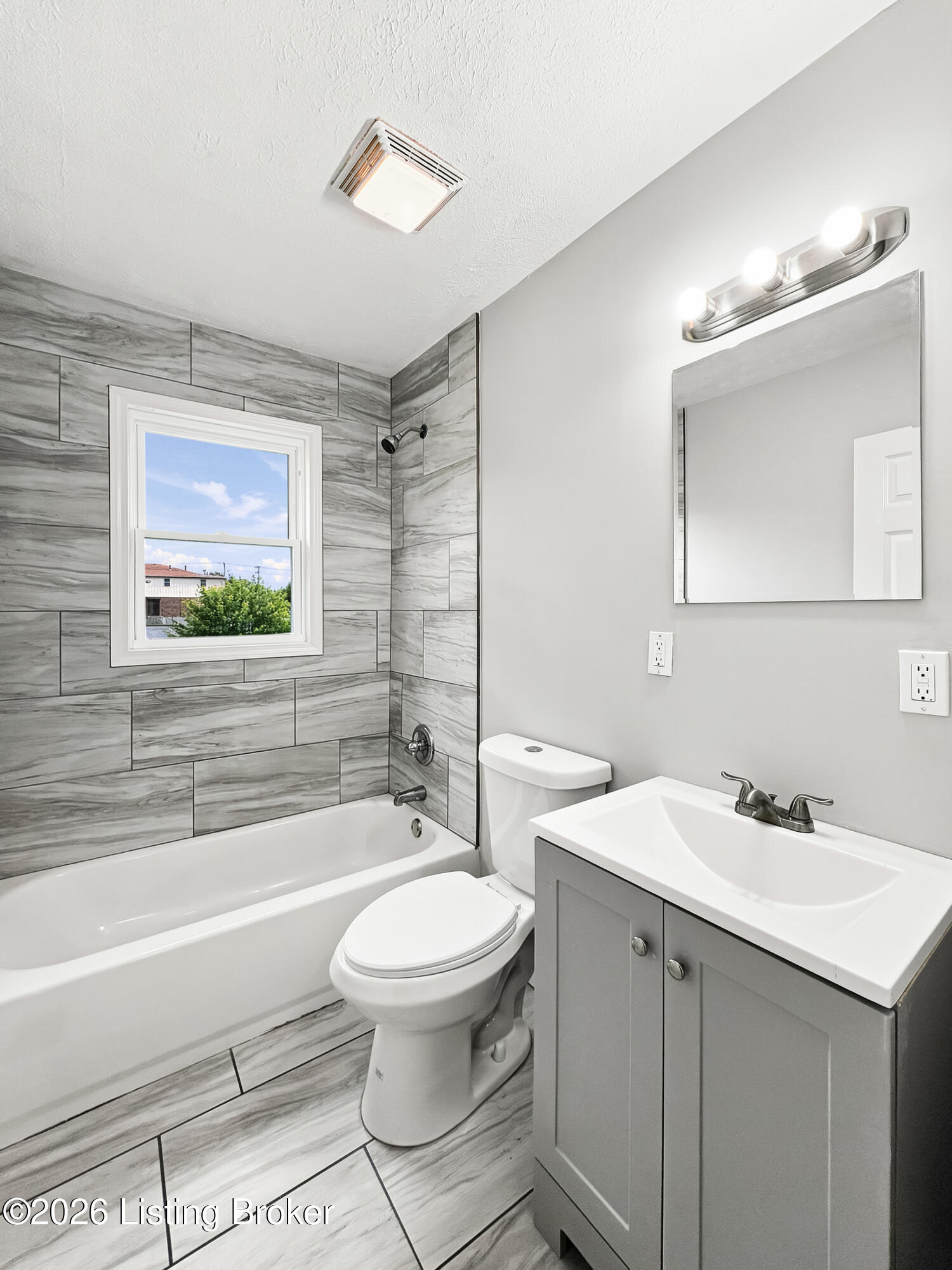 10407 Villa Dr Property Photo 27