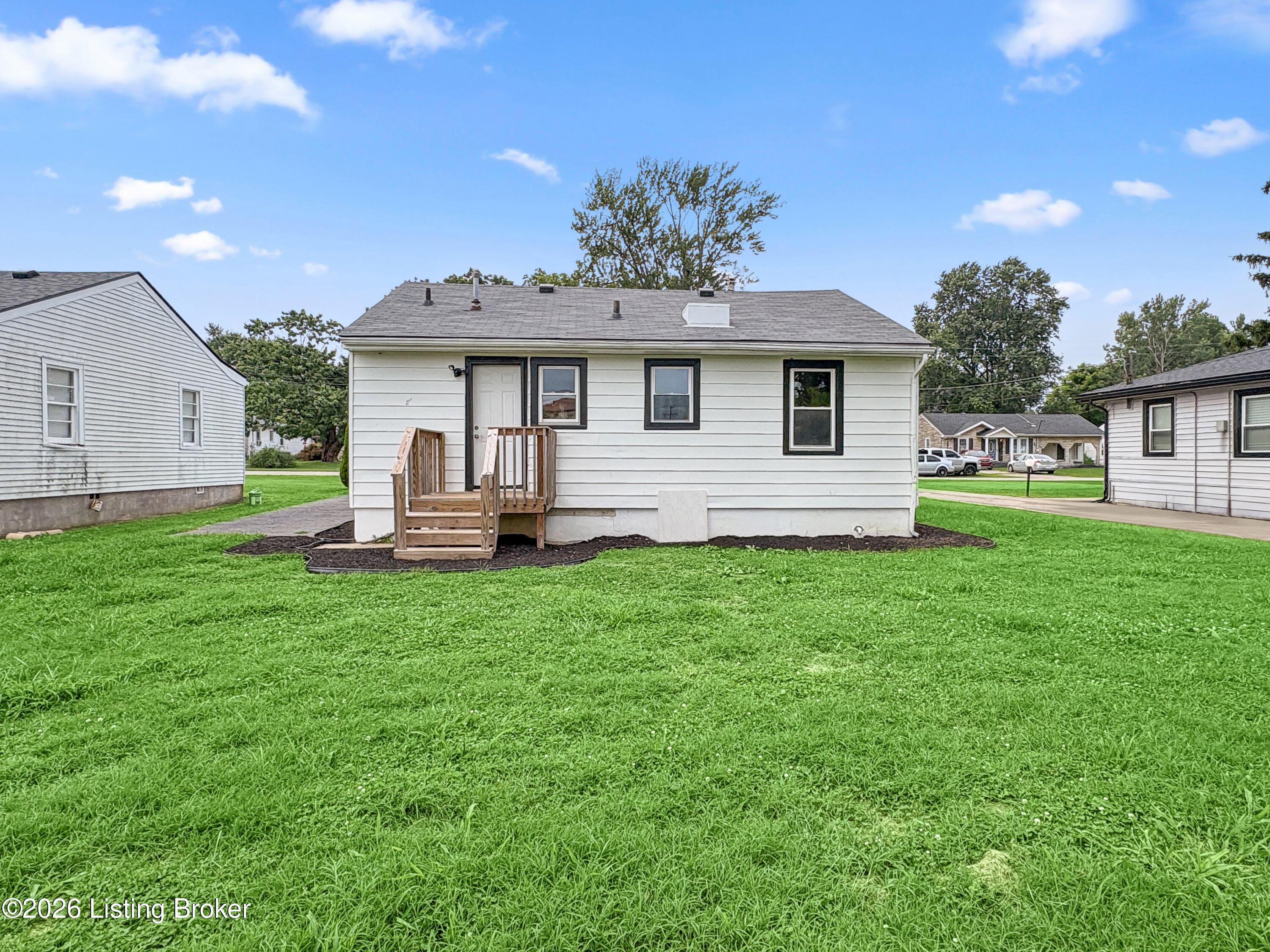 10407 Villa Dr Property Photo 40