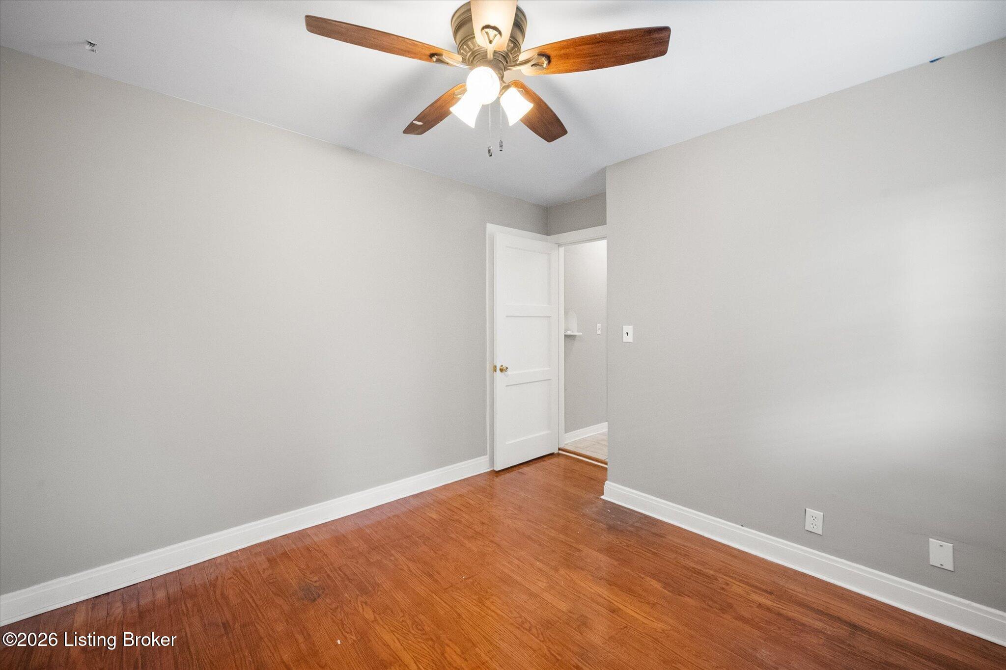 2455 Lindbergh Dr Property Photo 17