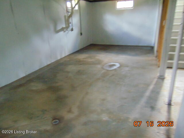 10005 E Highway 144 Property Photo 22
