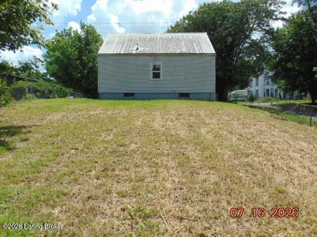 10005 E Highway 144 Property Photo 27