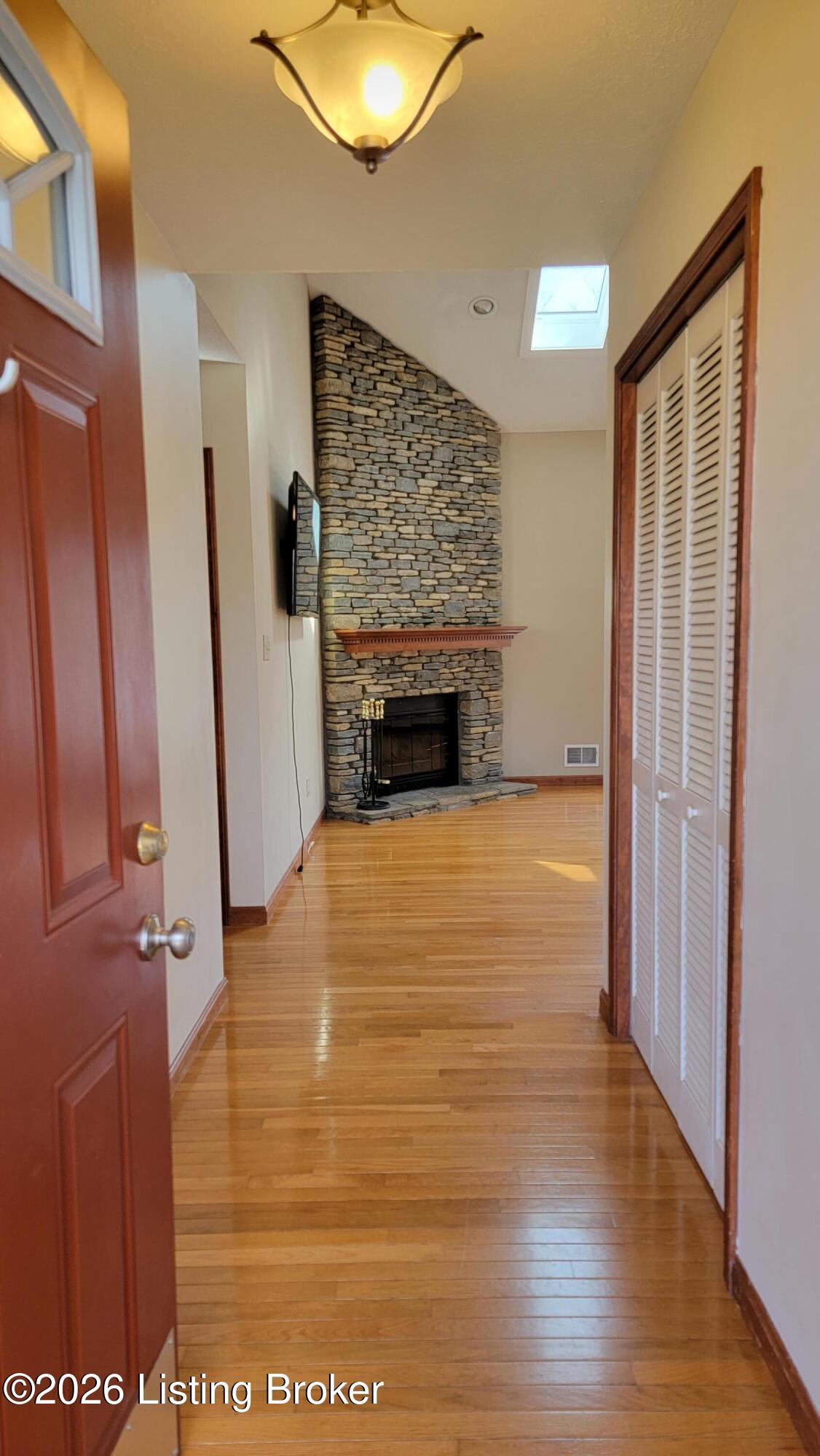 10313 Chimney Ridge Ct Property Photo 3