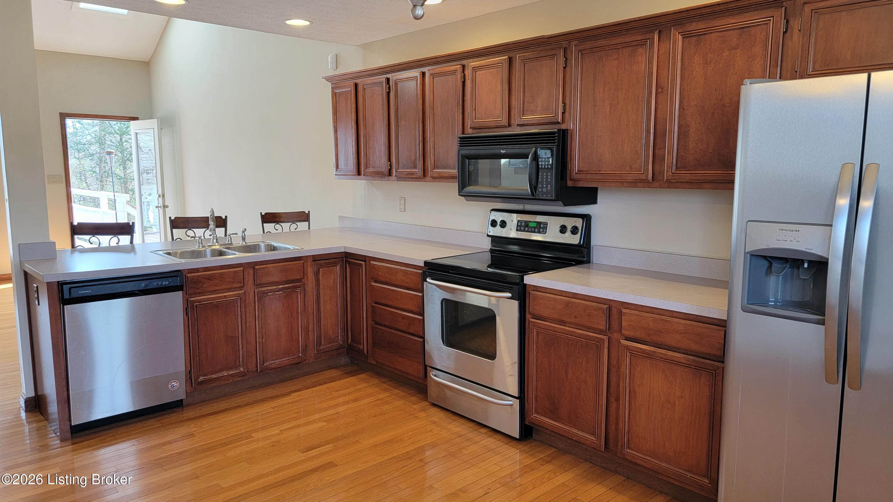 10313 Chimney Ridge Ct Property Photo 10