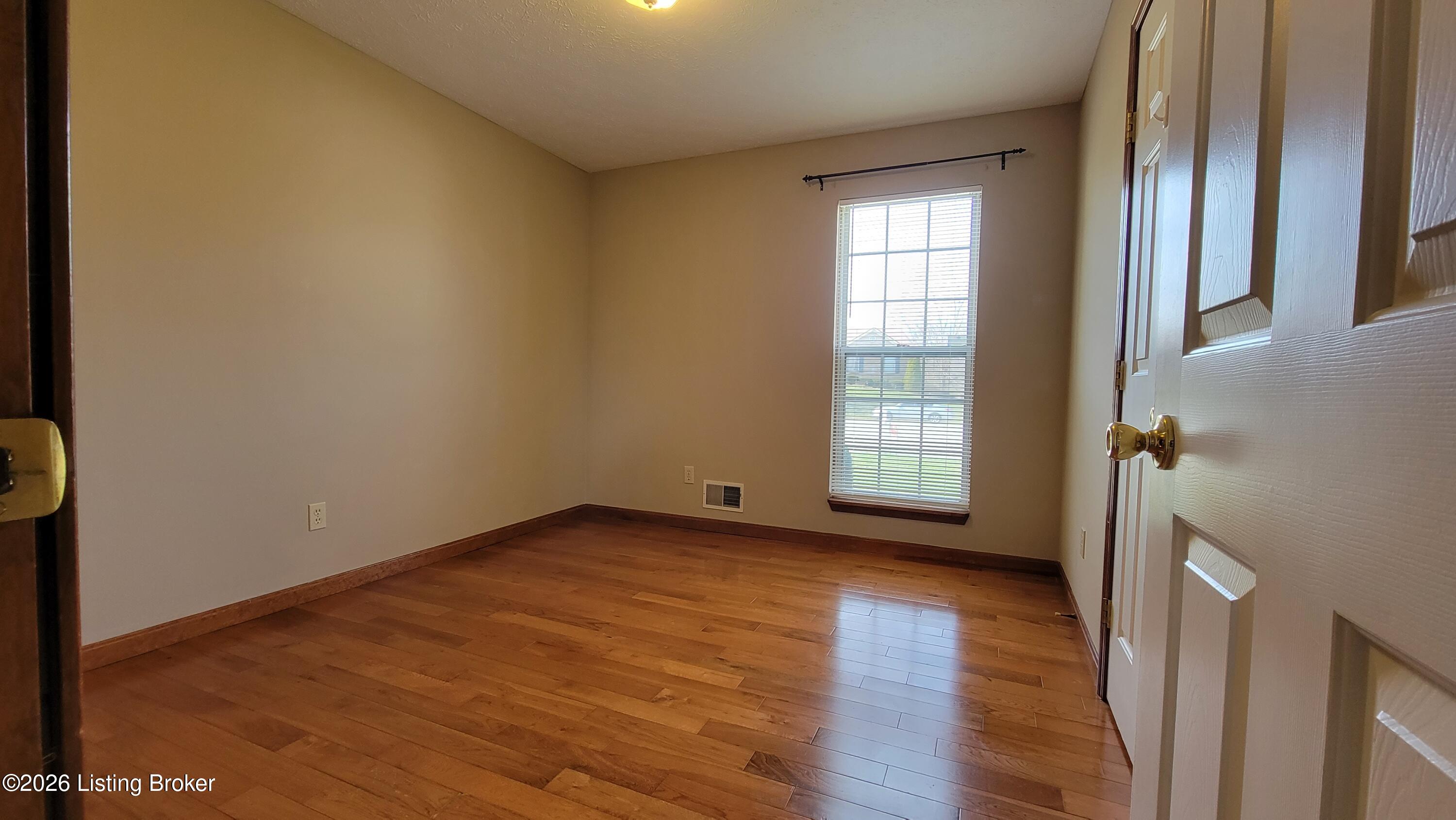 10313 Chimney Ridge Ct Property Photo 28