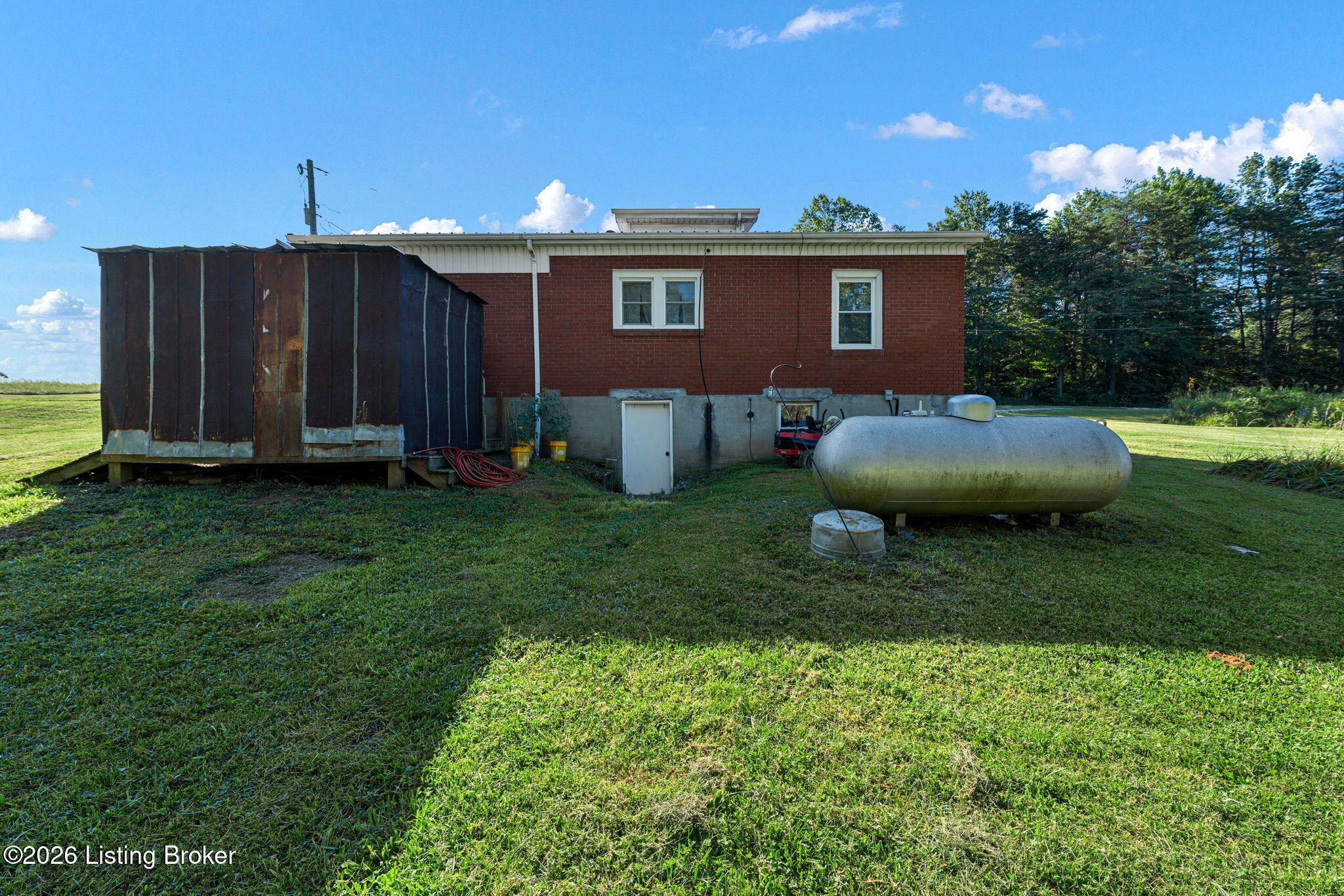 650 River Rd Property Photo 25