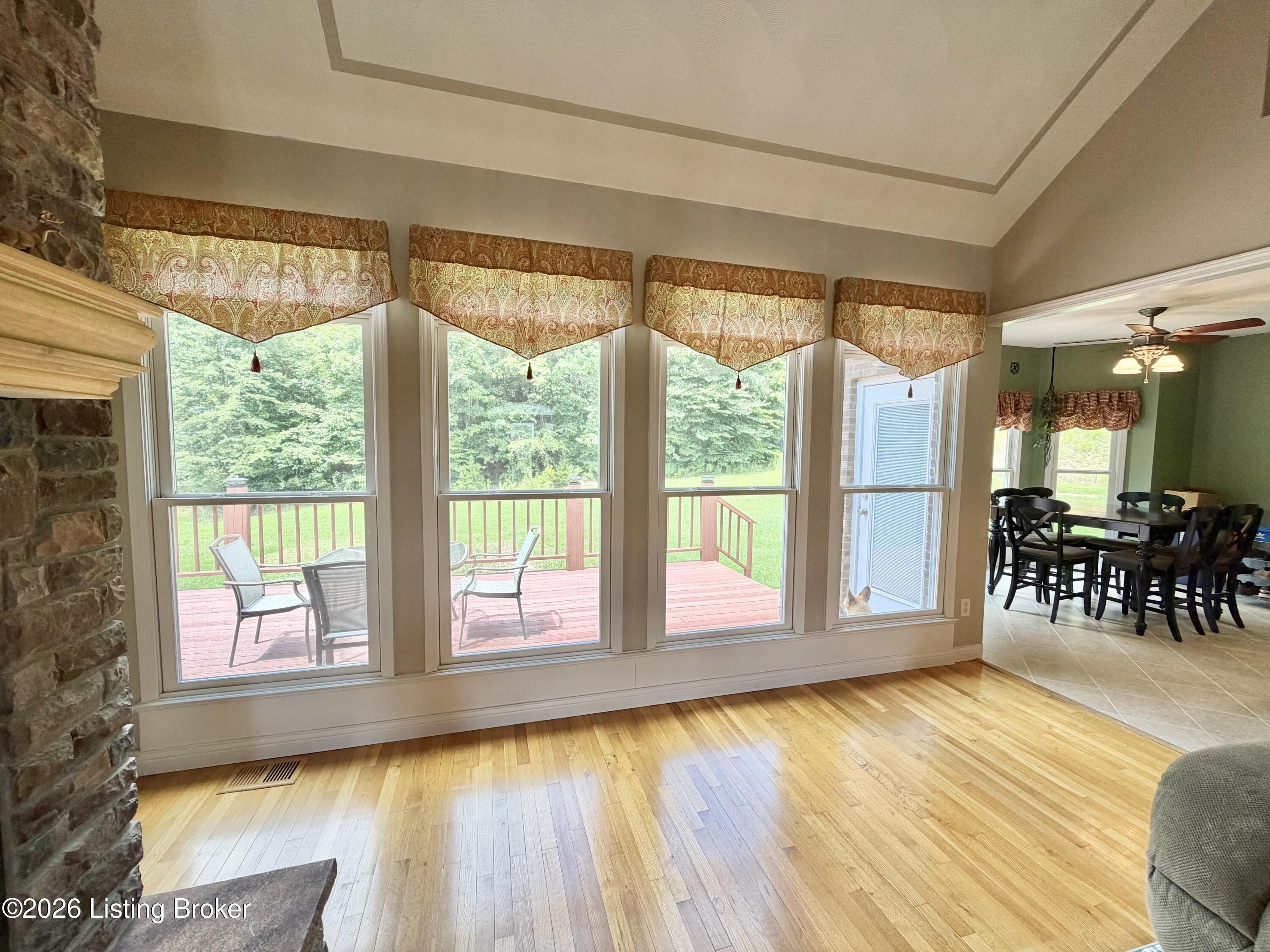 1176 Wilson Run Rd Property Photo 13