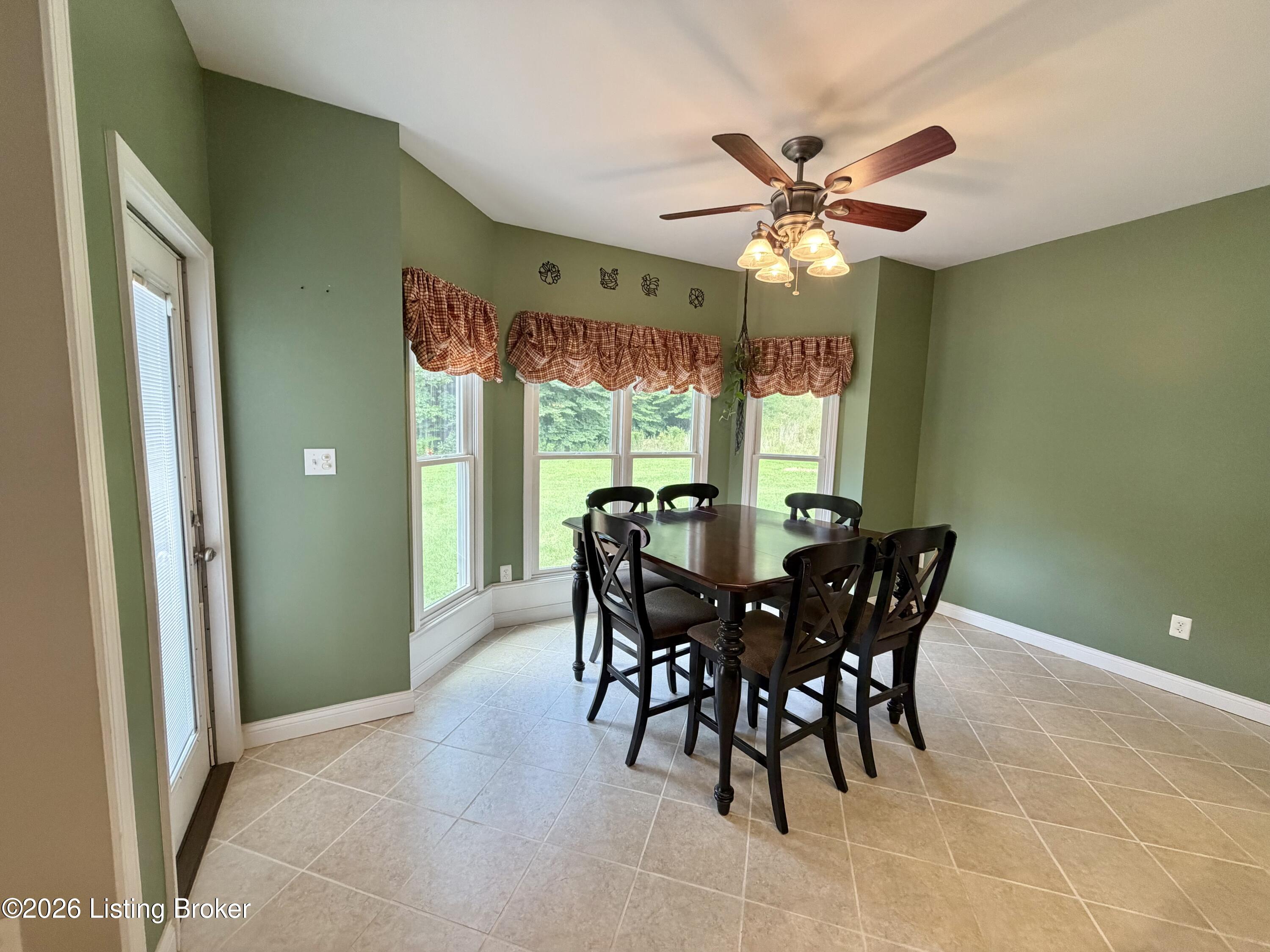 1176 Wilson Run Rd Property Photo 14