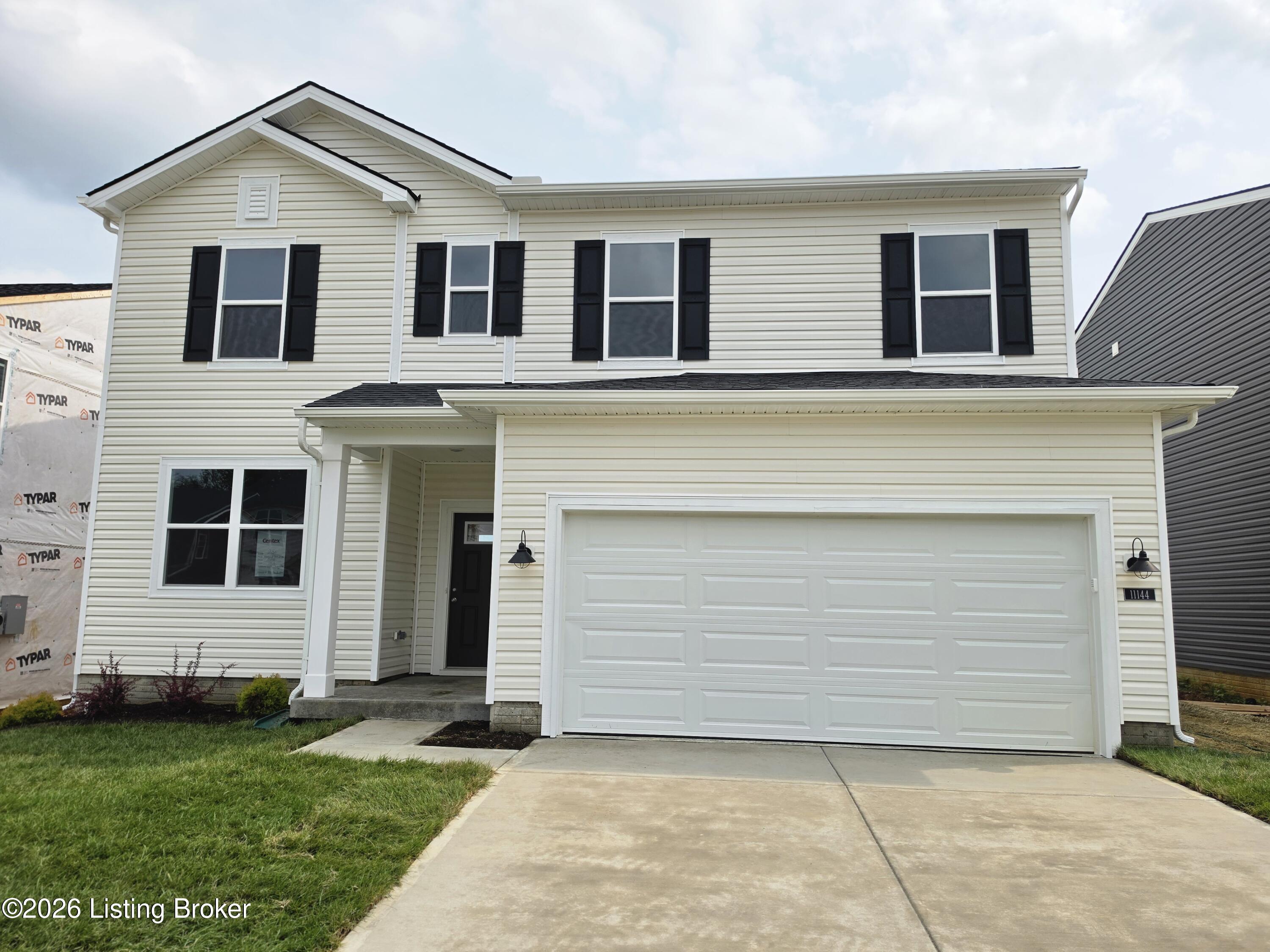 11144 Castlebrook Dr Property Photo 2