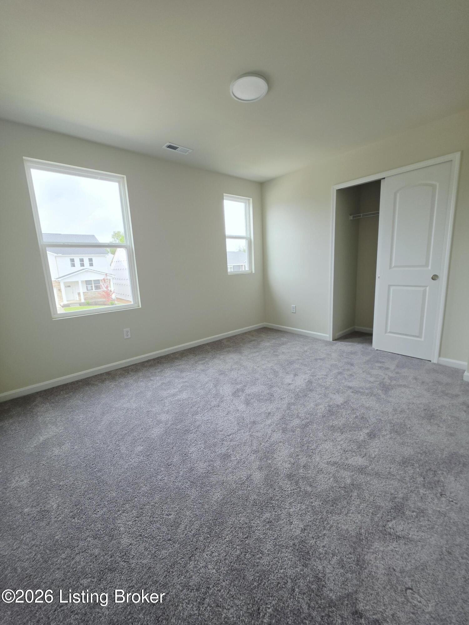 11144 Castlebrook Dr Property Photo 32
