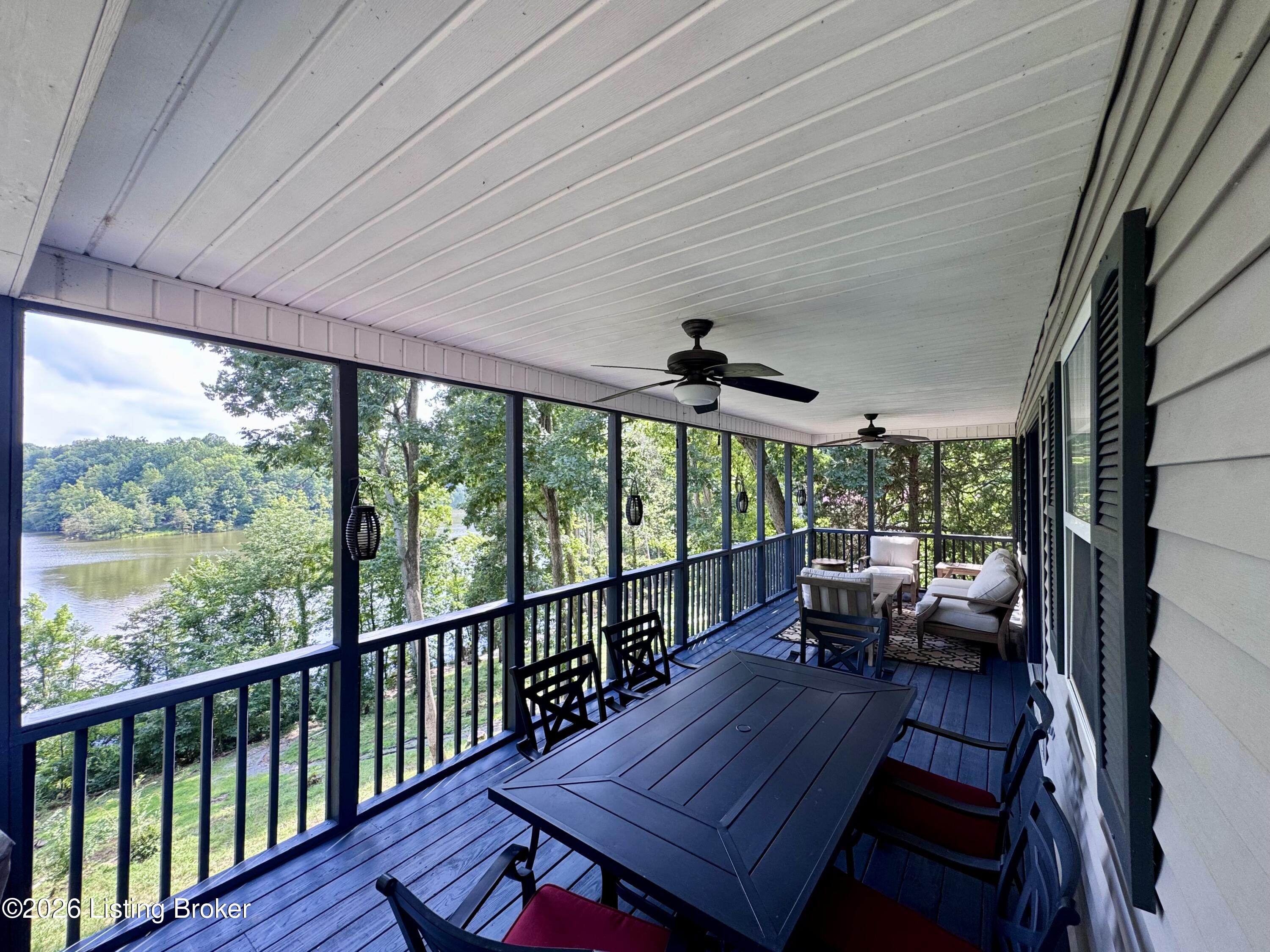 755 Meadow Lake Ln Property Photo 19