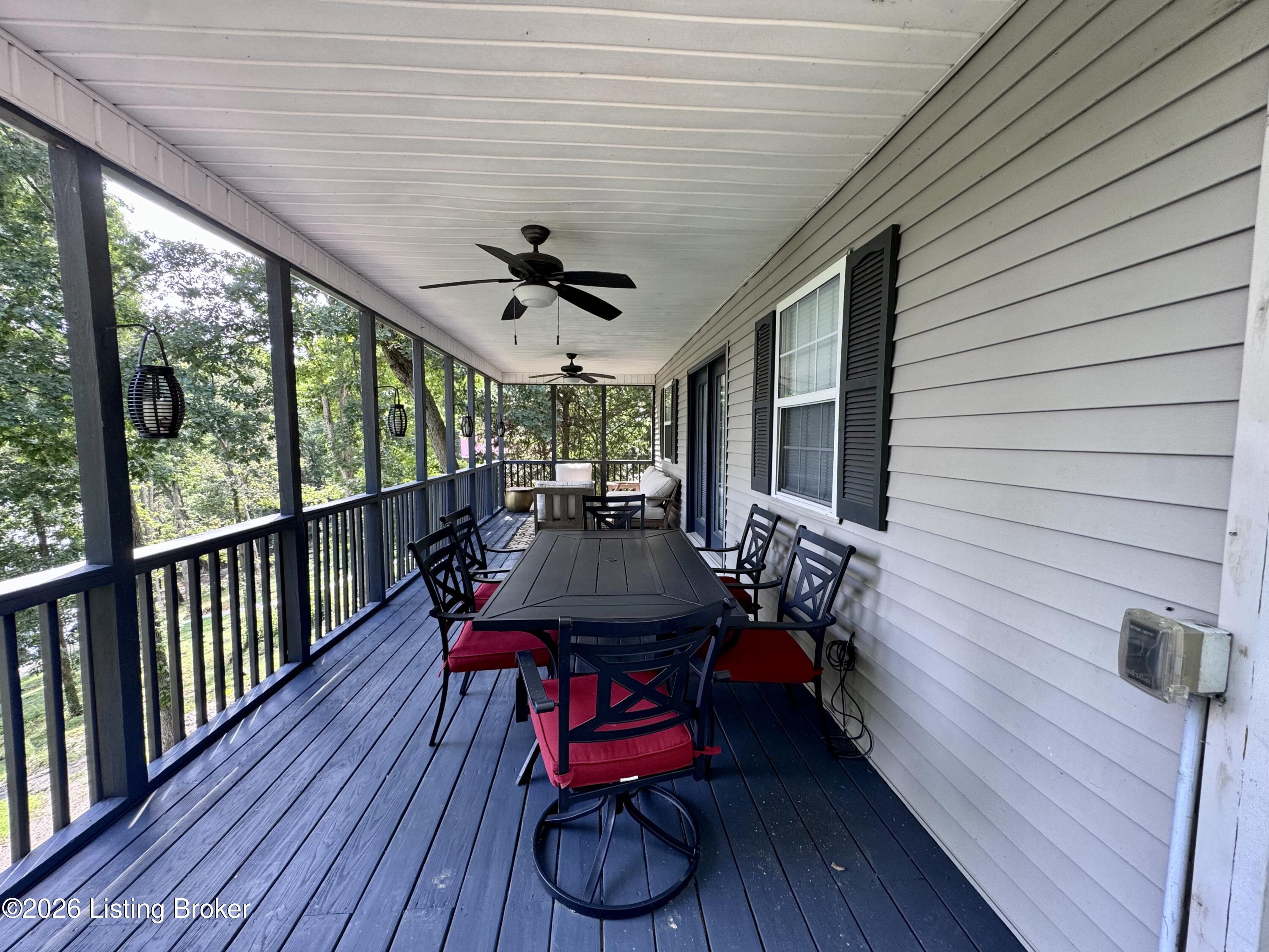 755 Meadow Lake Ln Property Photo 20