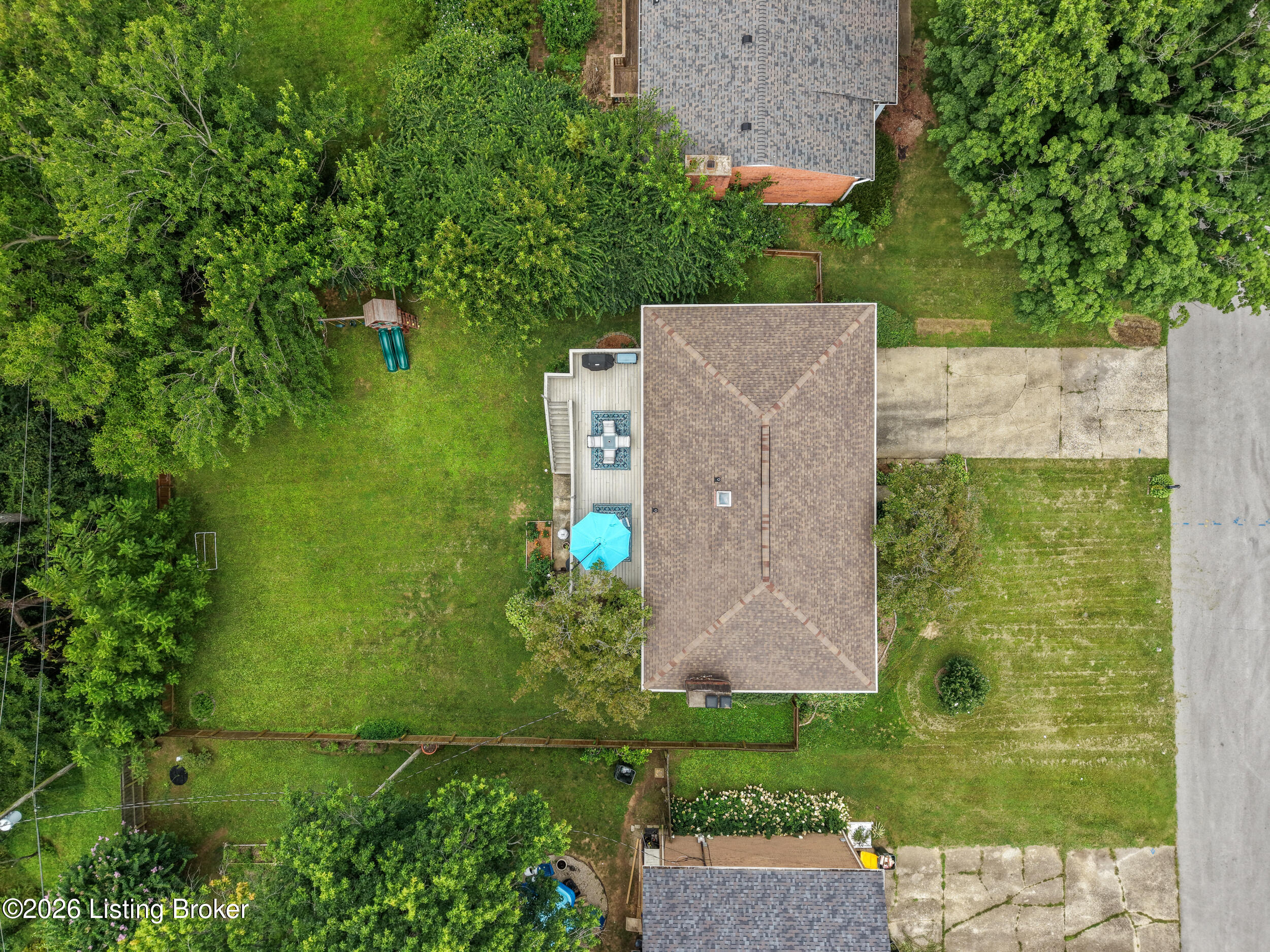 818 Dorsey Way Property Photo 35
