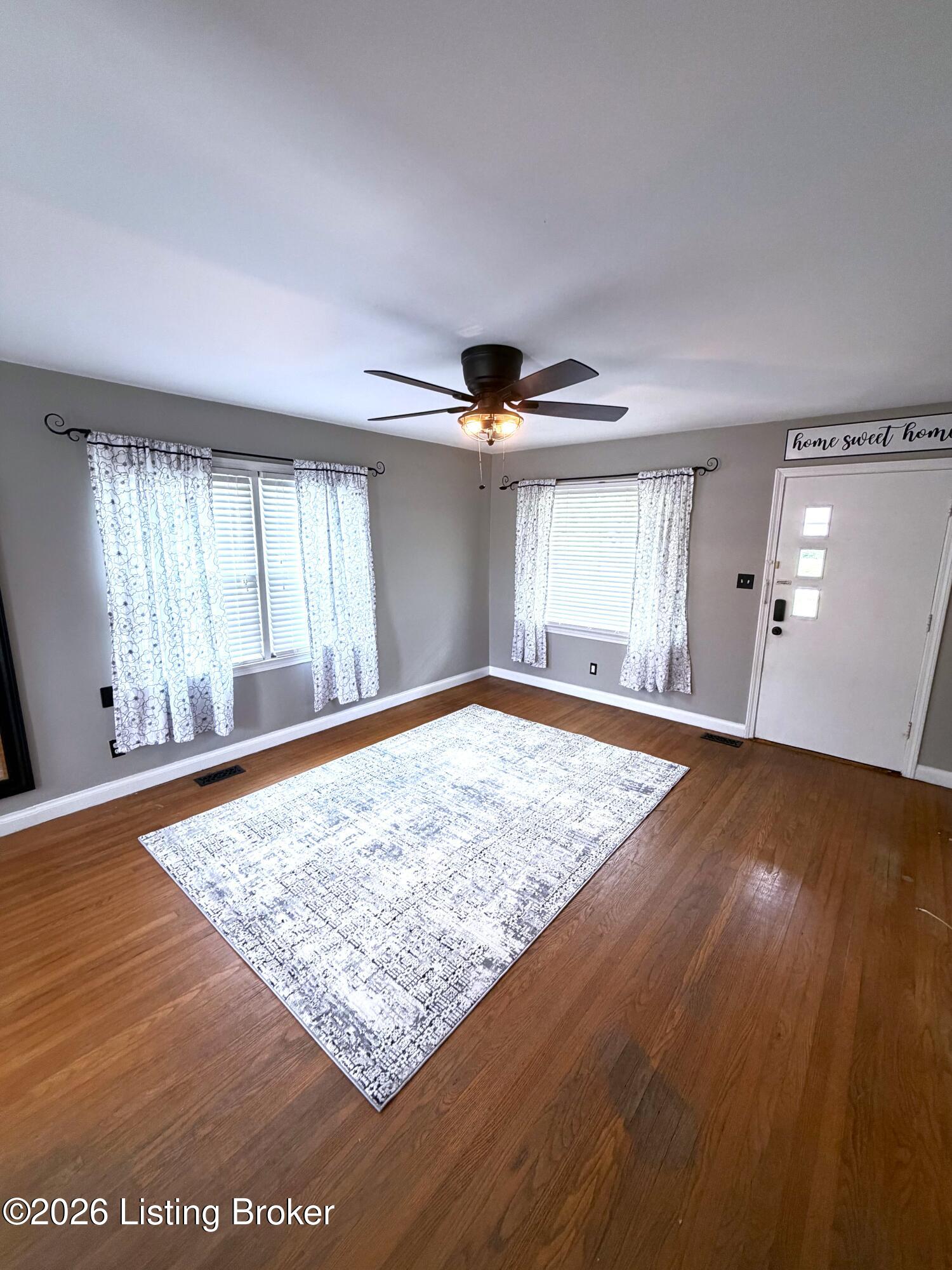 10306 Grafton Hall Rd Property Photo 8
