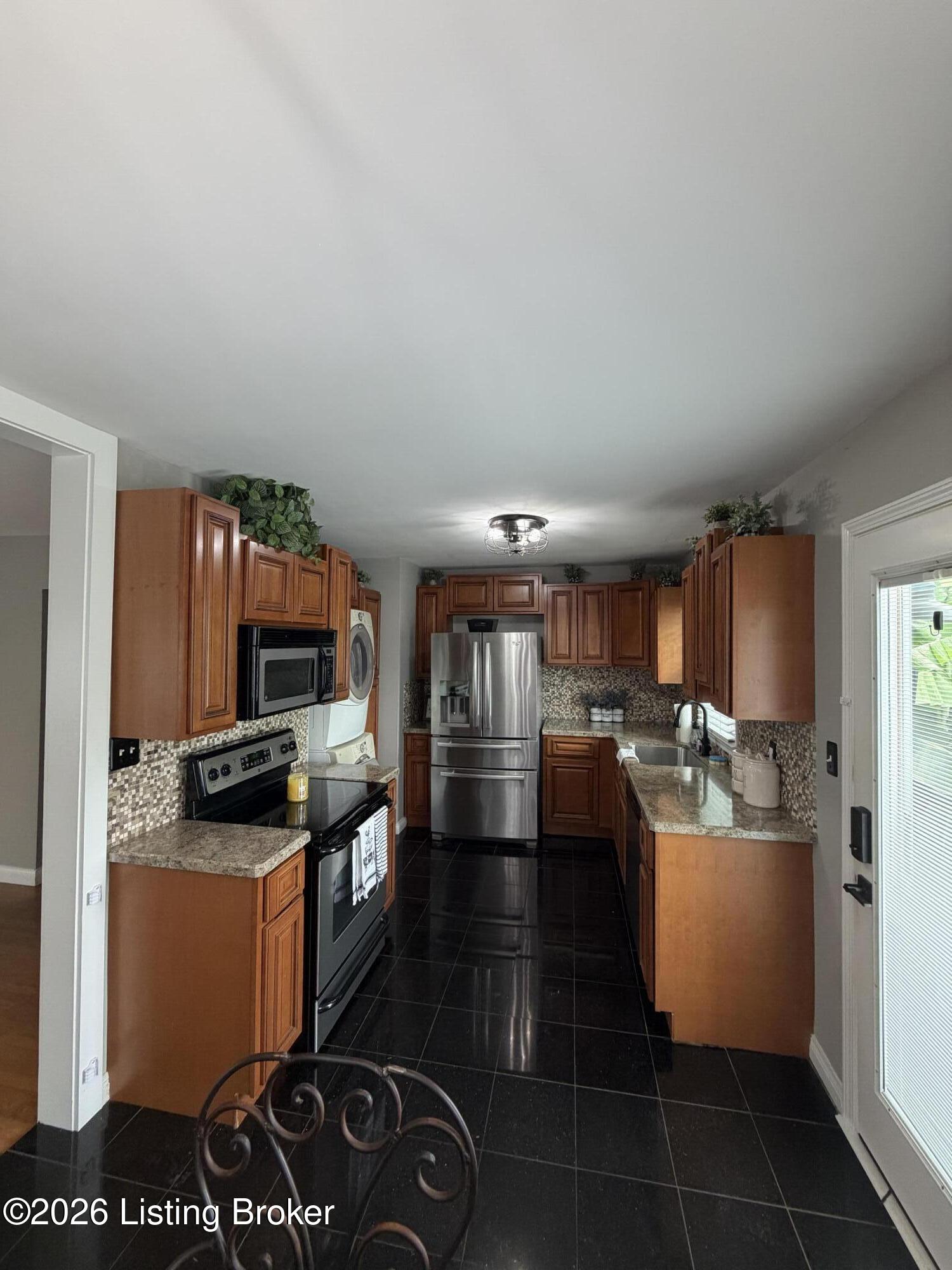 10306 Grafton Hall Rd Property Photo 26