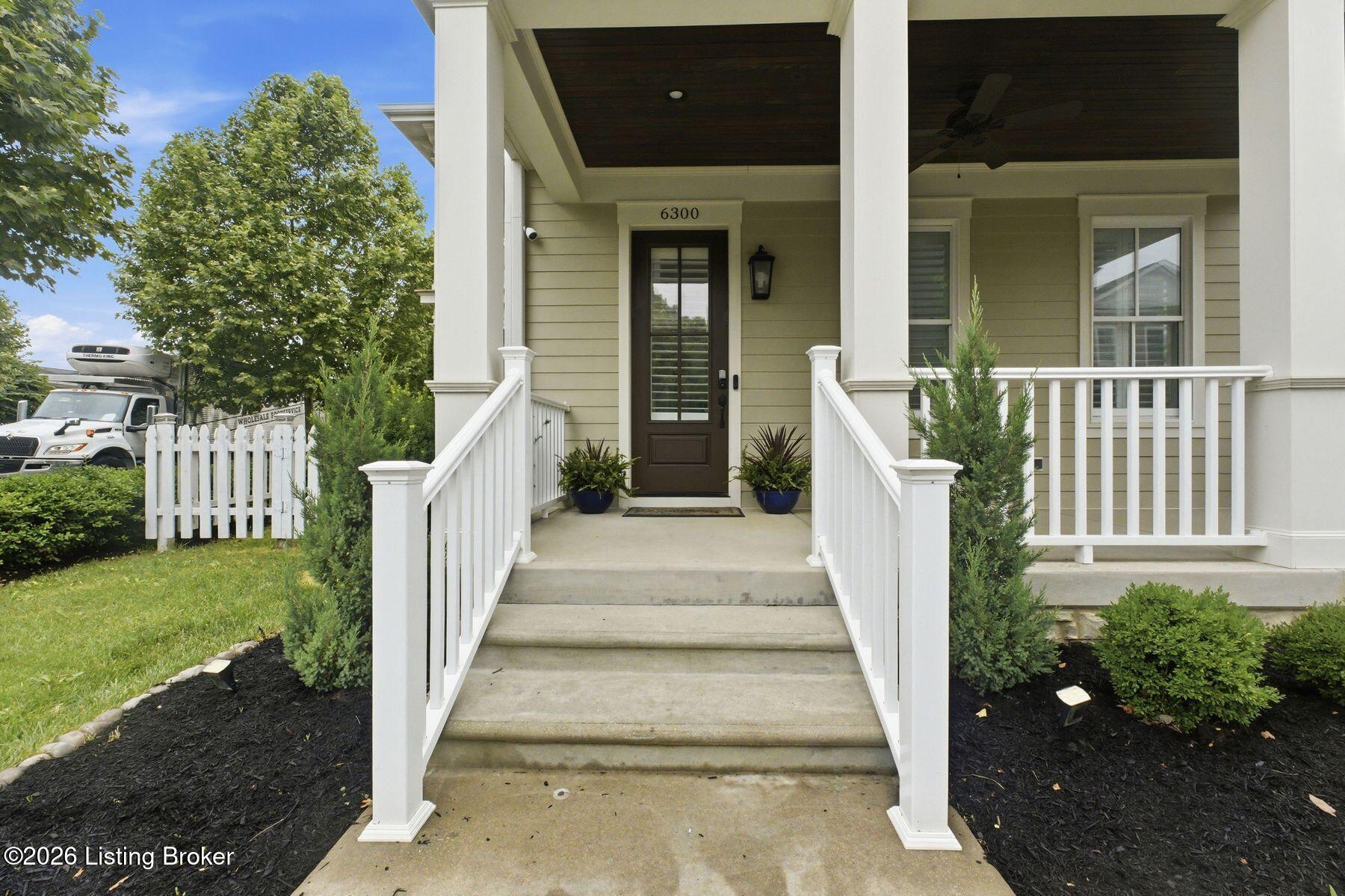 6300 Mistflower Cir Property Photo 5