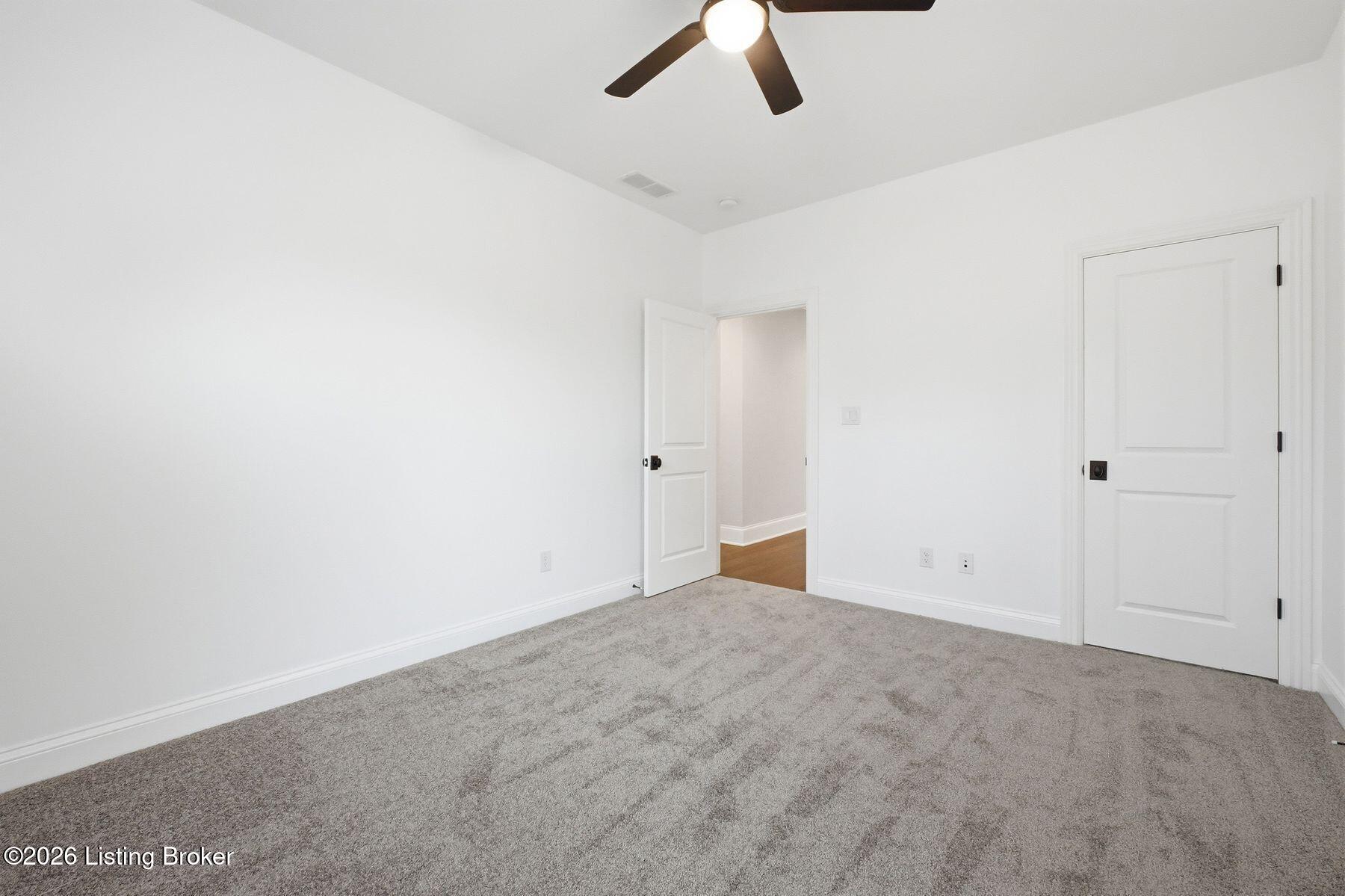 6300 Mistflower Cir Property Photo 28