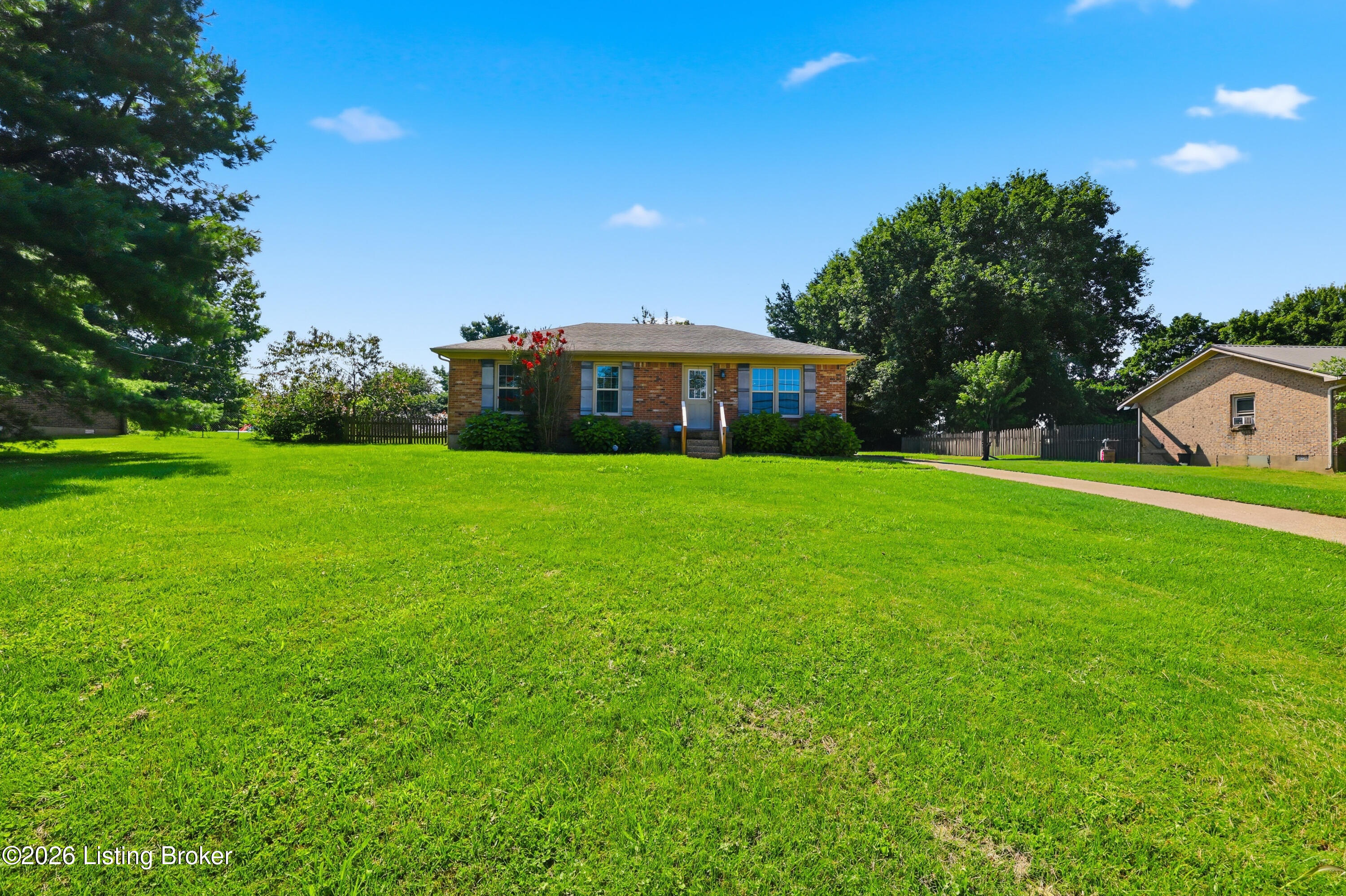 2181 Waddy Rd Property Photo 6