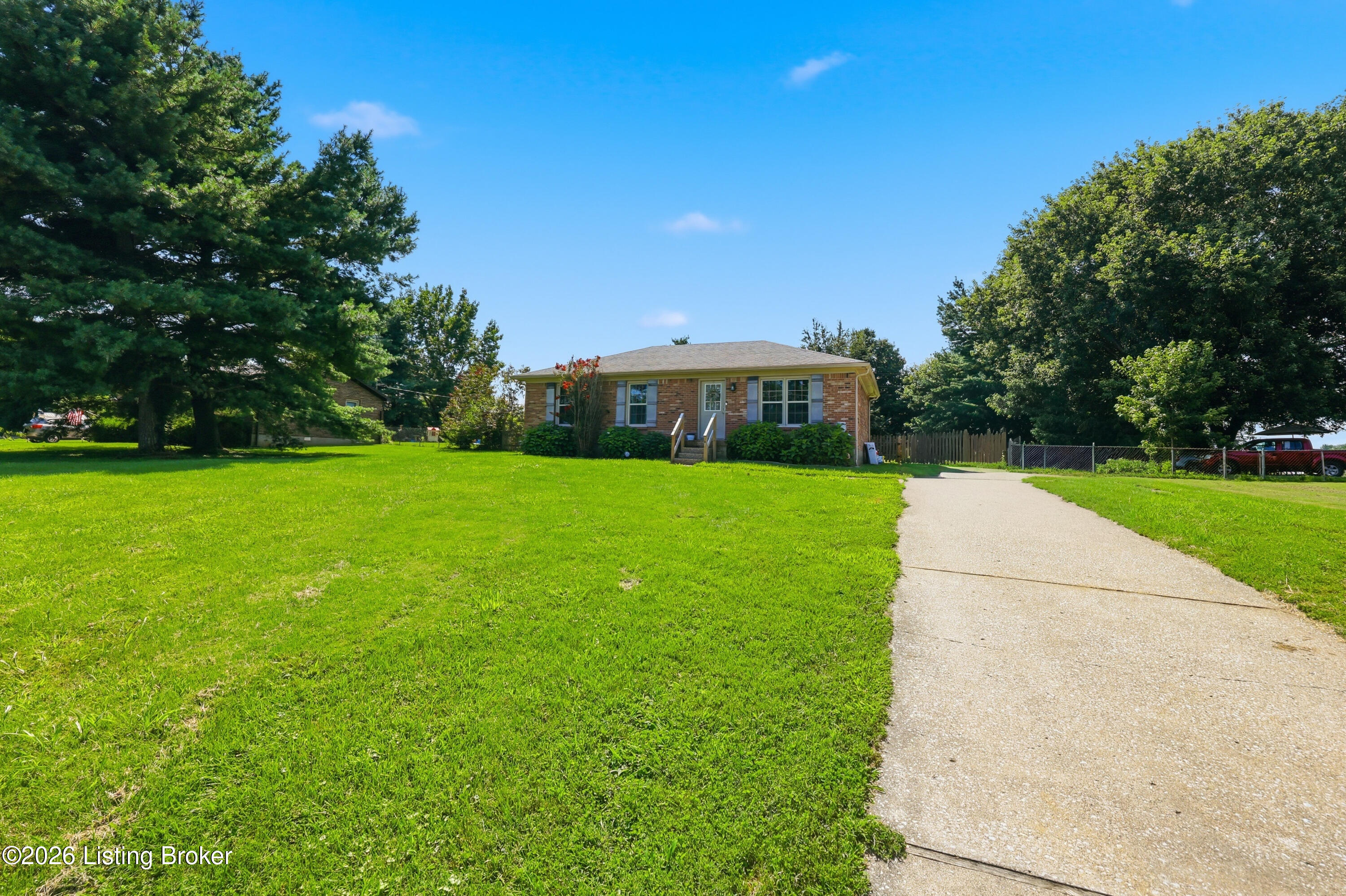 2181 Waddy Rd Property Photo 7