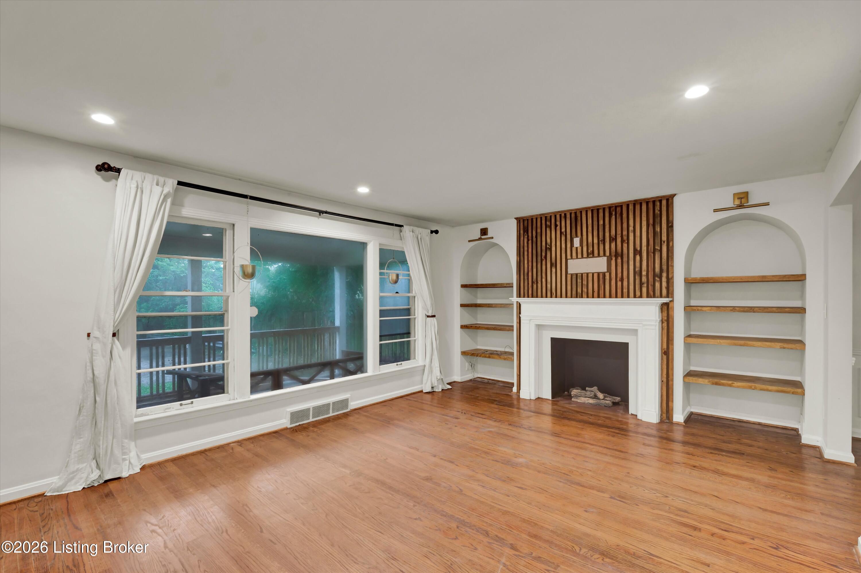 3112 Tremont Dr Property Photo 4