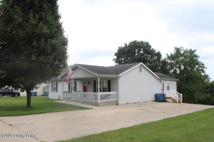 1037 David Dr Property Photo 1