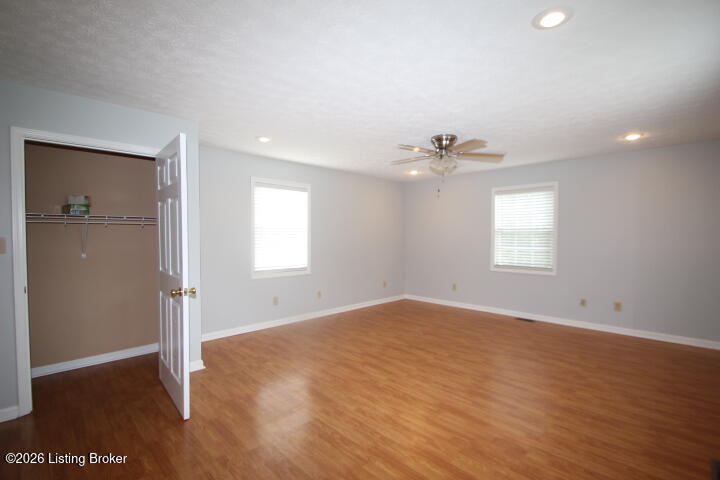 1037 David Dr Property Photo 23