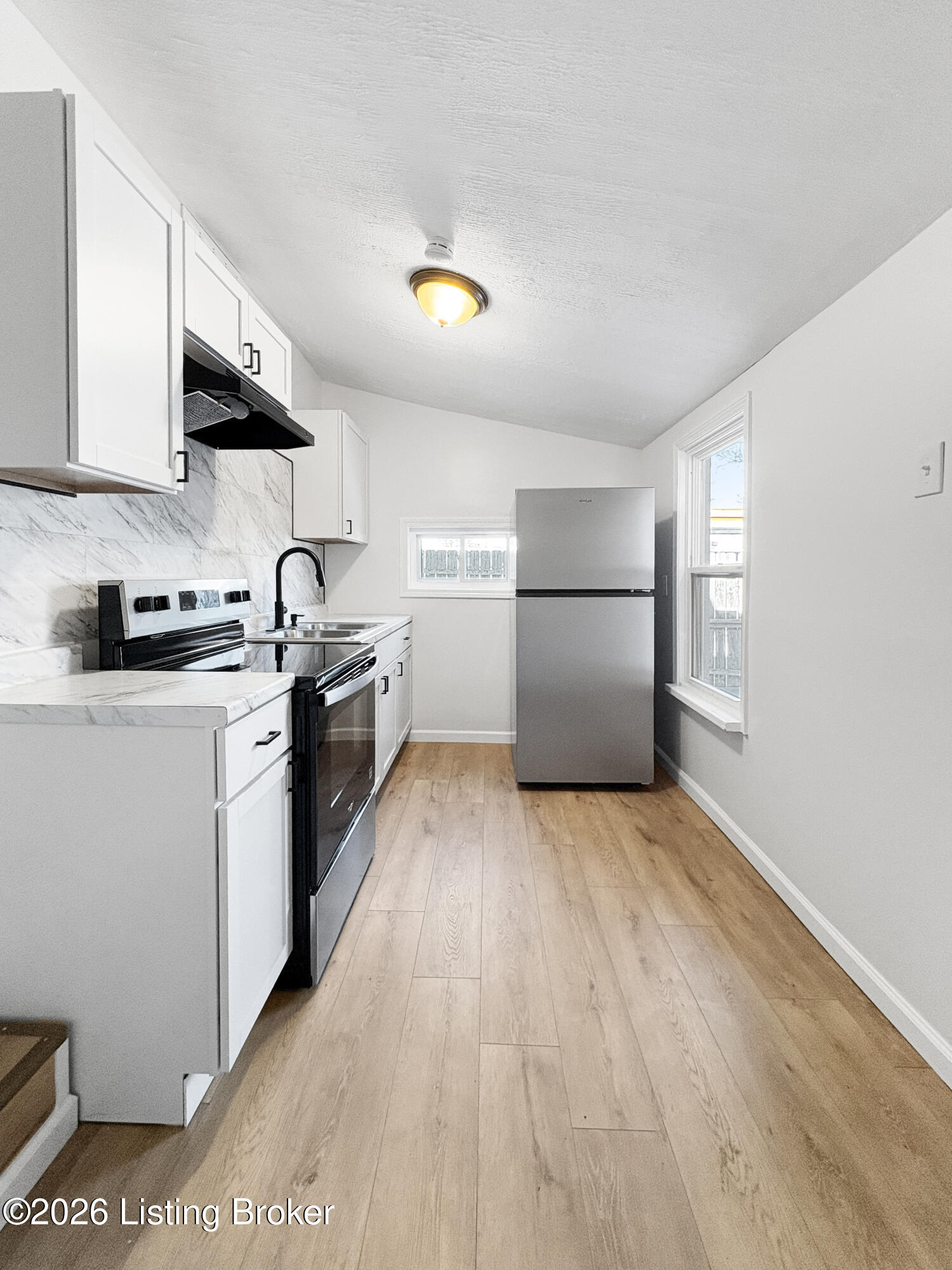 2711 Rodman St Property Photo 18
