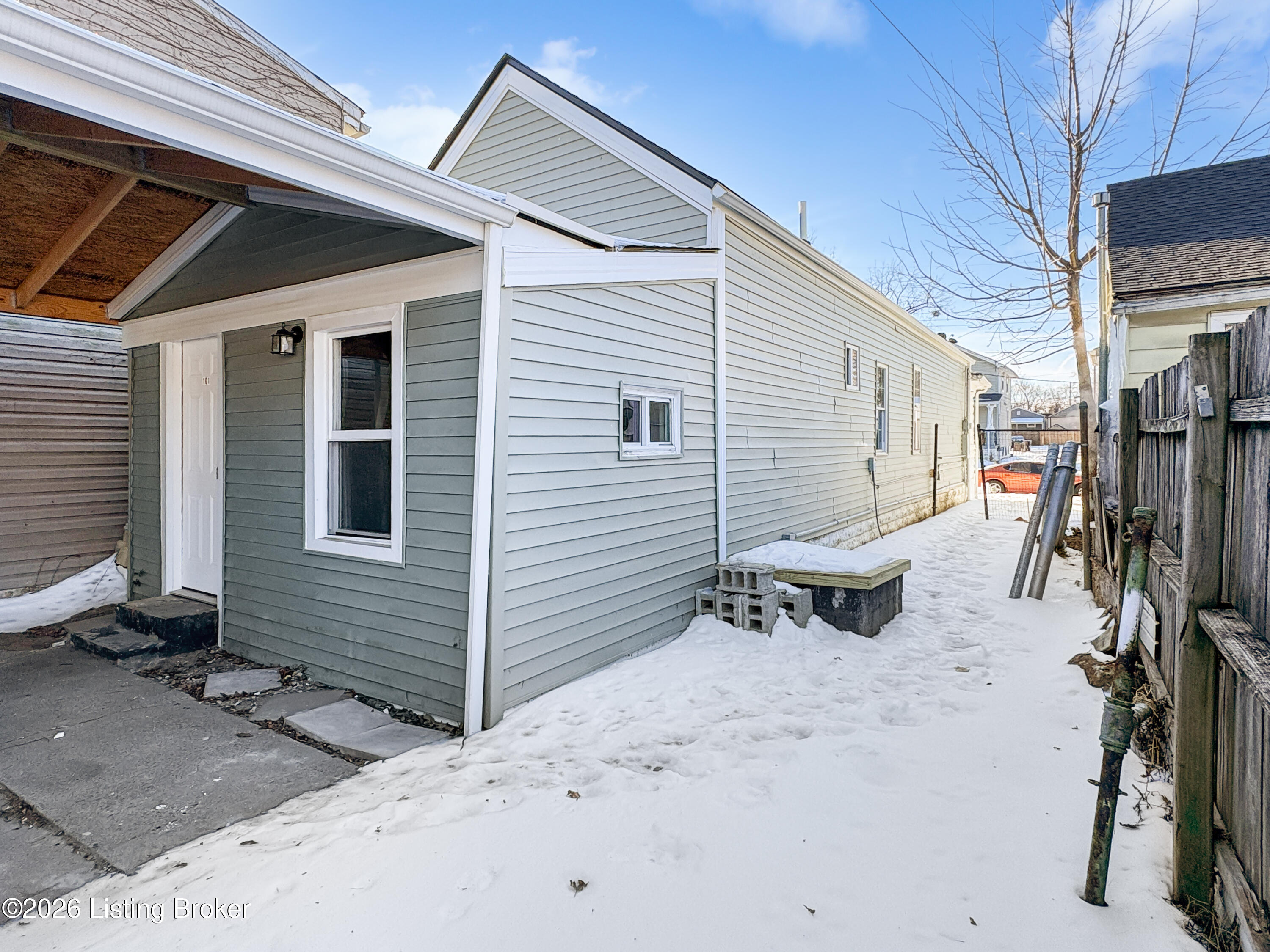 2711 Rodman St Property Photo 23