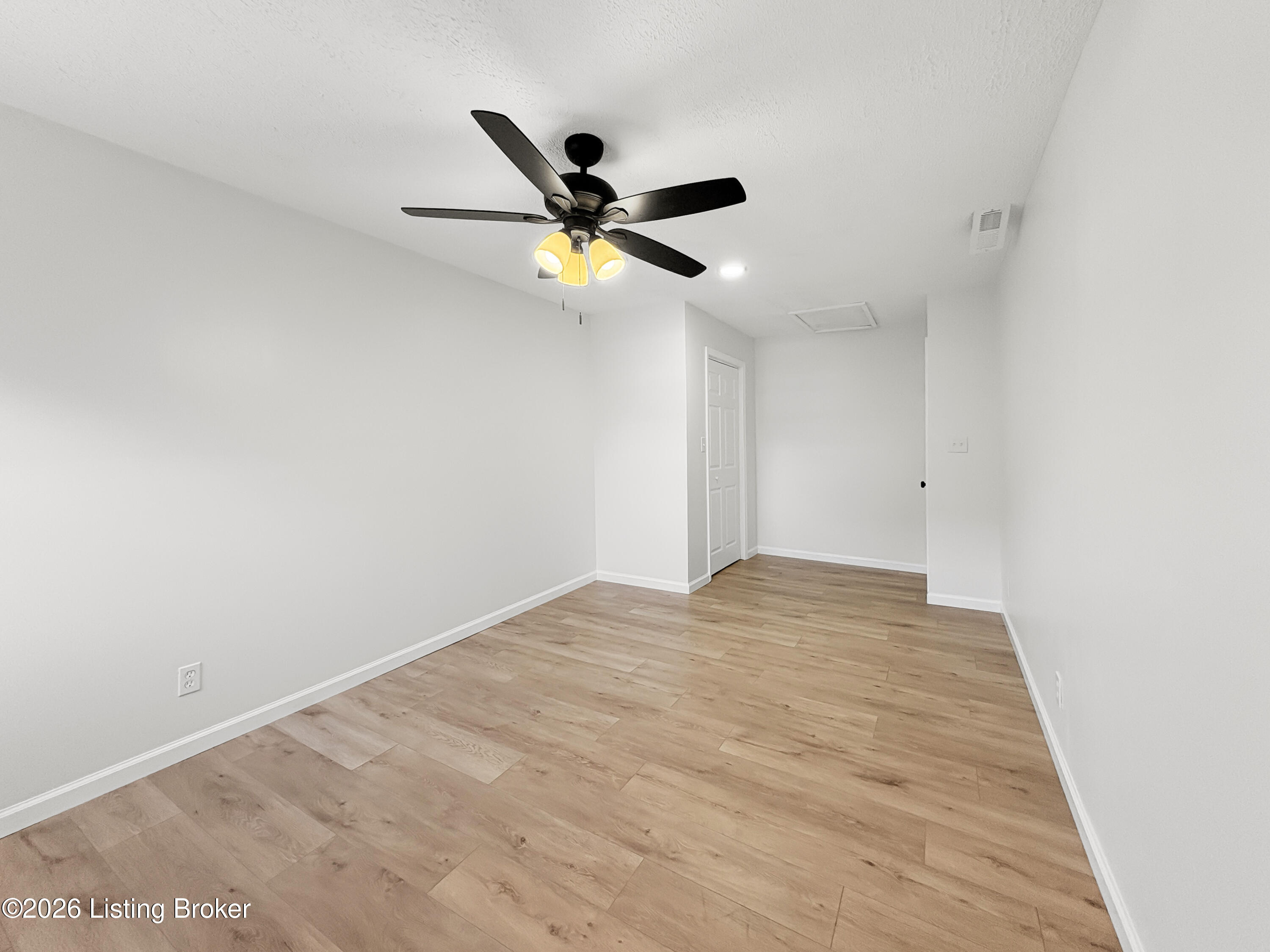 2711 Rodman St Property Photo 36