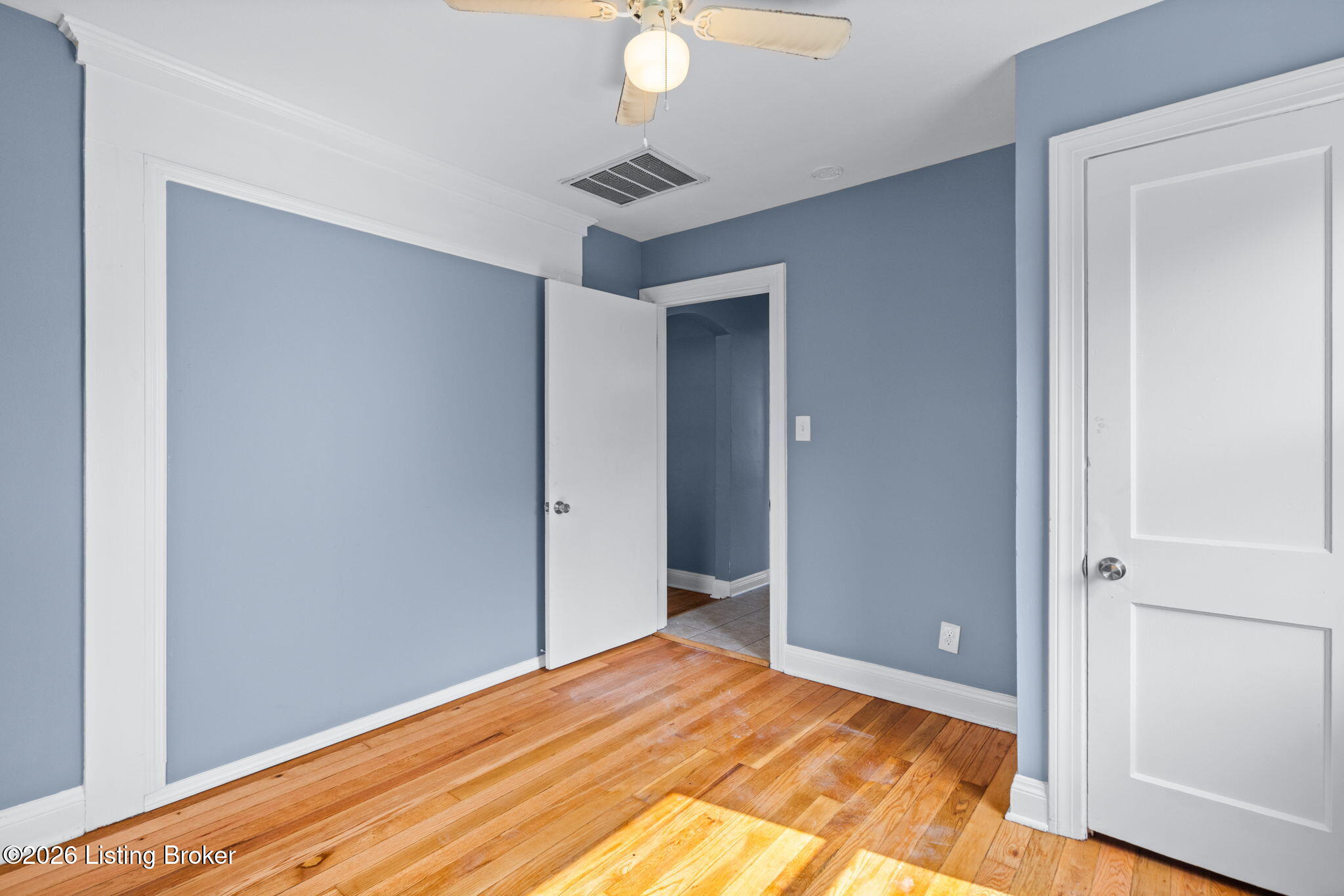 1028 Camden Ave Property Photo 10
