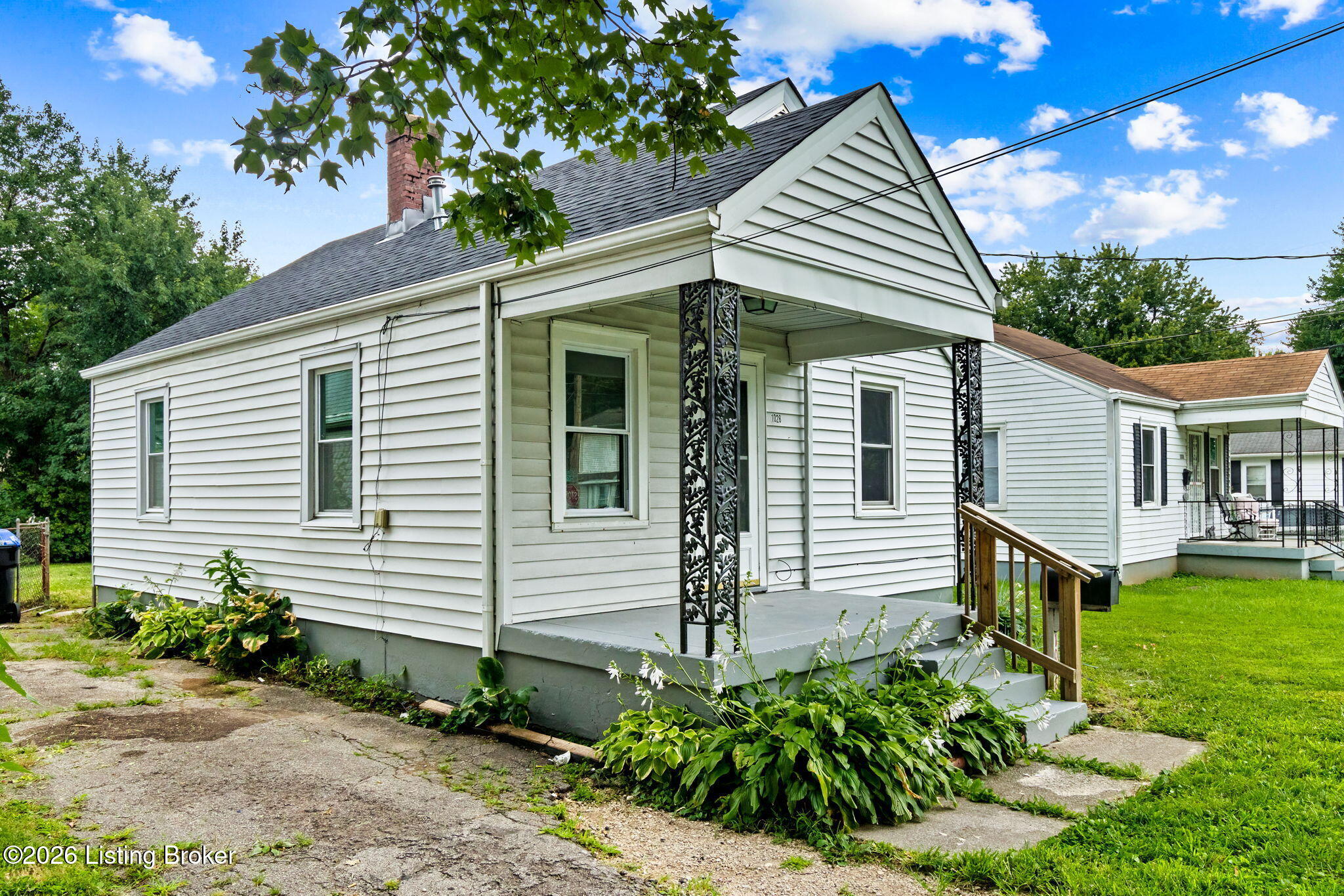 1028 Camden Ave Property Photo 21