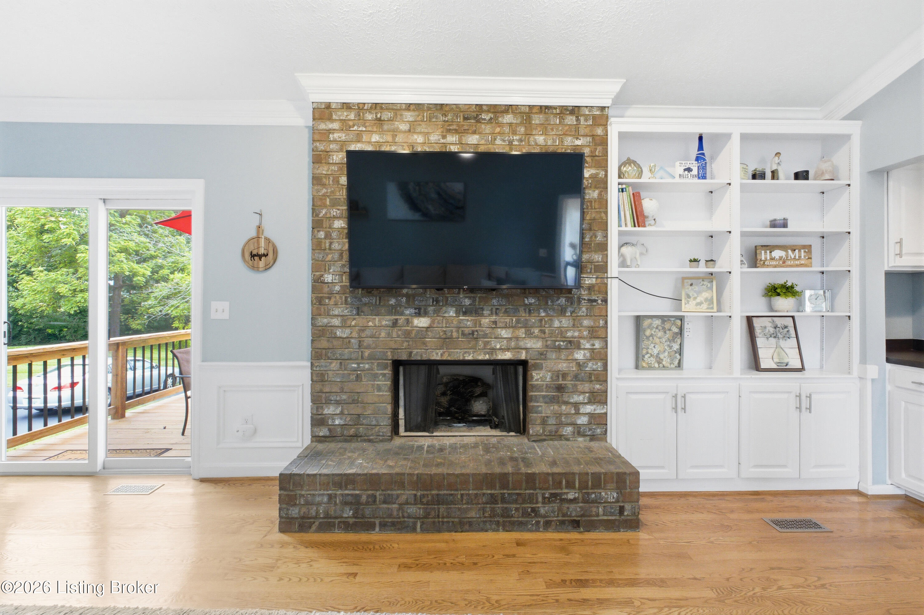 213 Club Oak Ct Property Photo 19