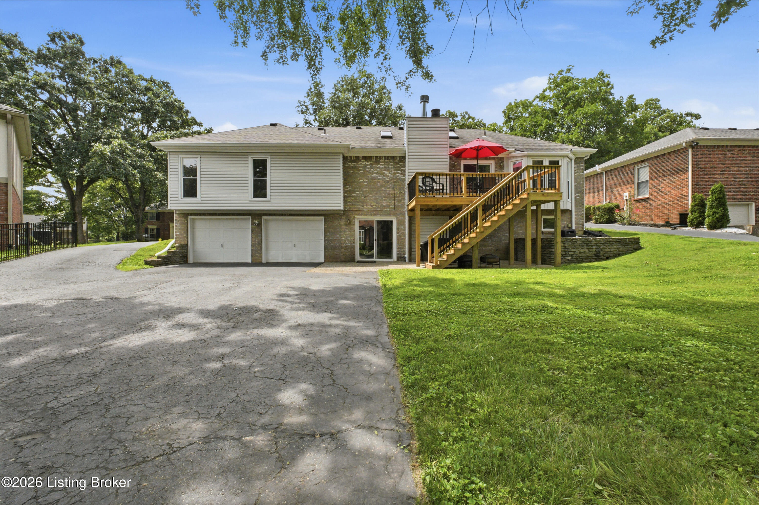 213 Club Oak Ct Property Photo 55