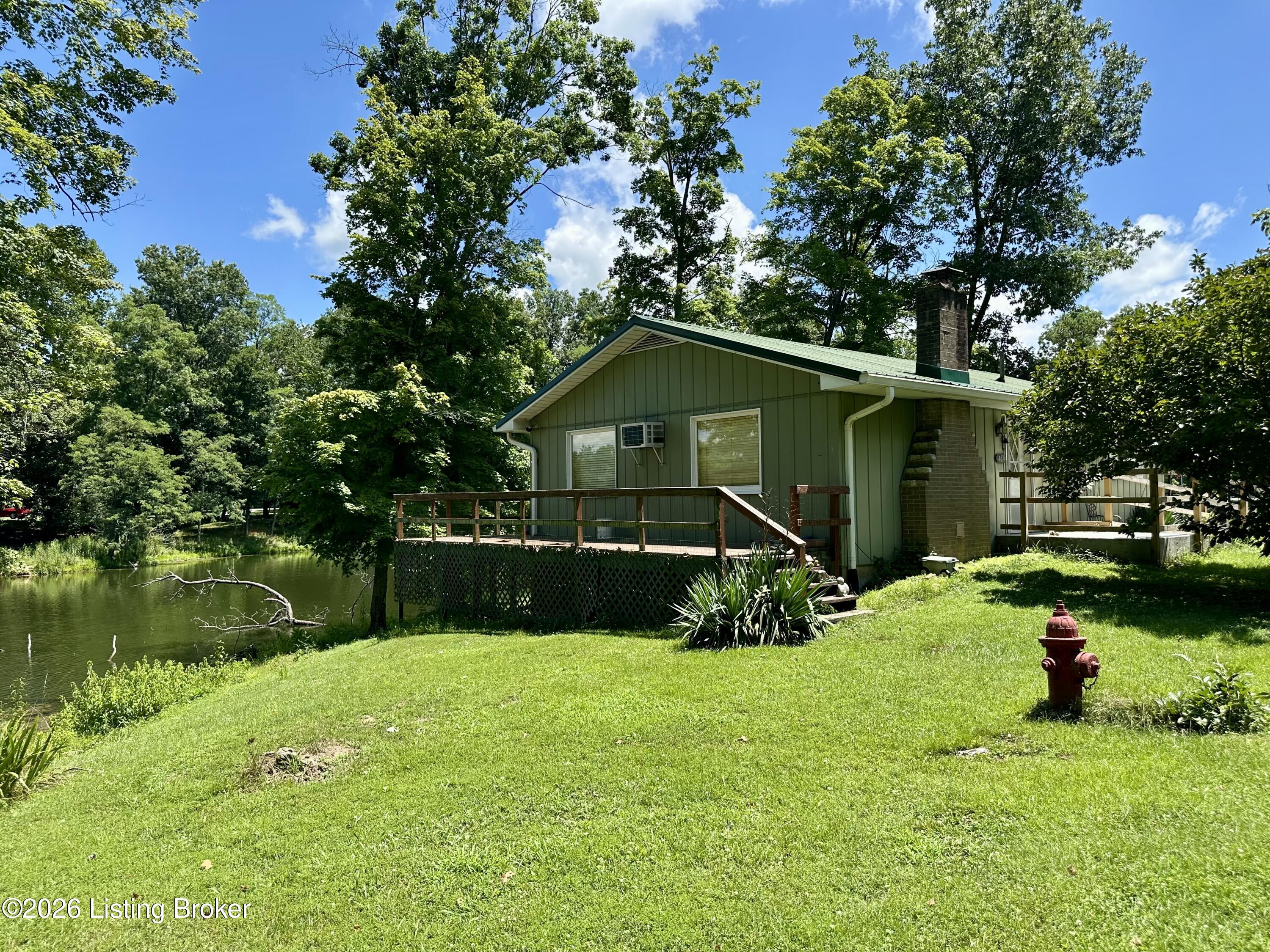 450 Springport Dr Property Photo 2