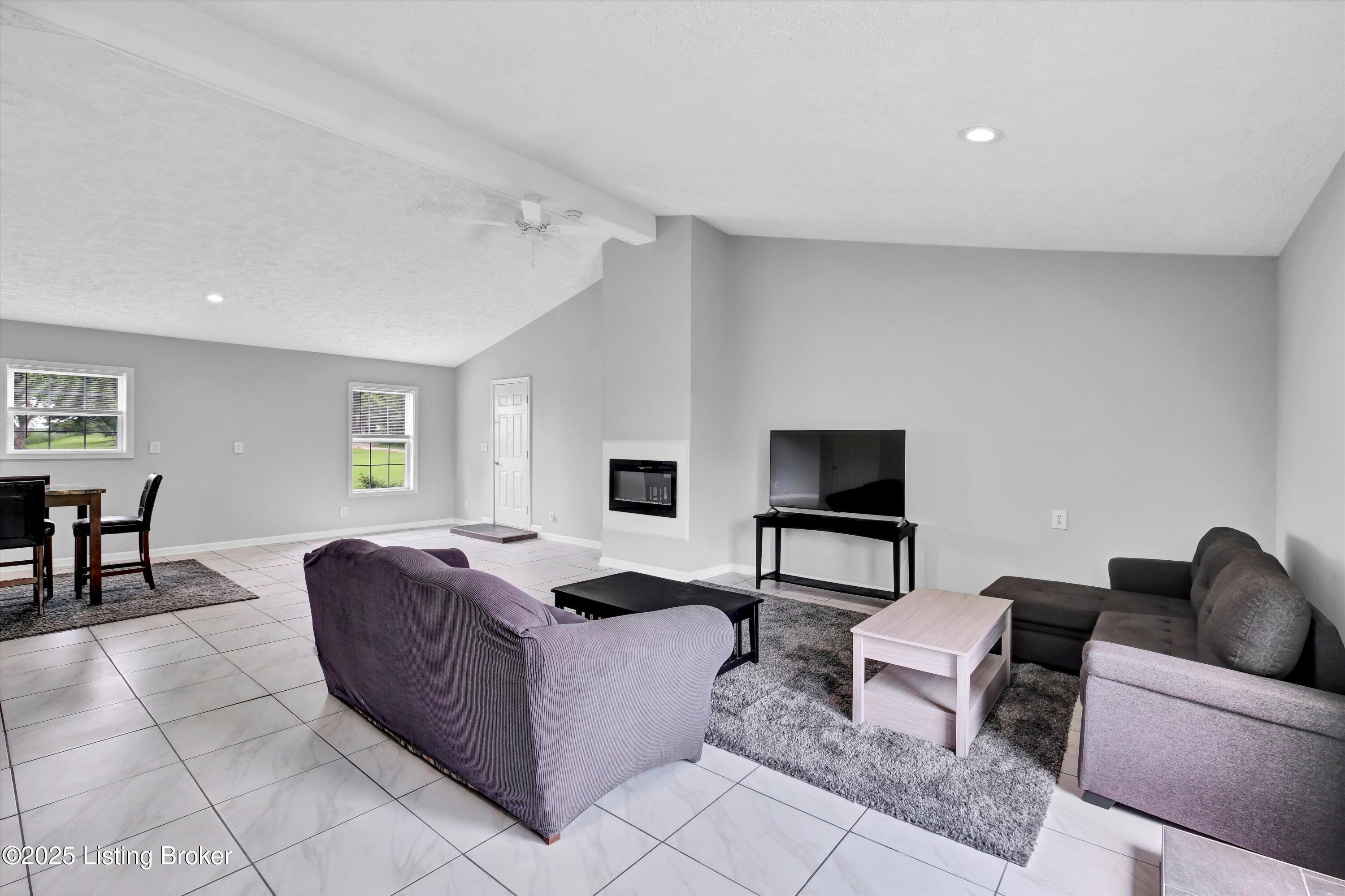 4612 Glenarm Rd Property Photo 41