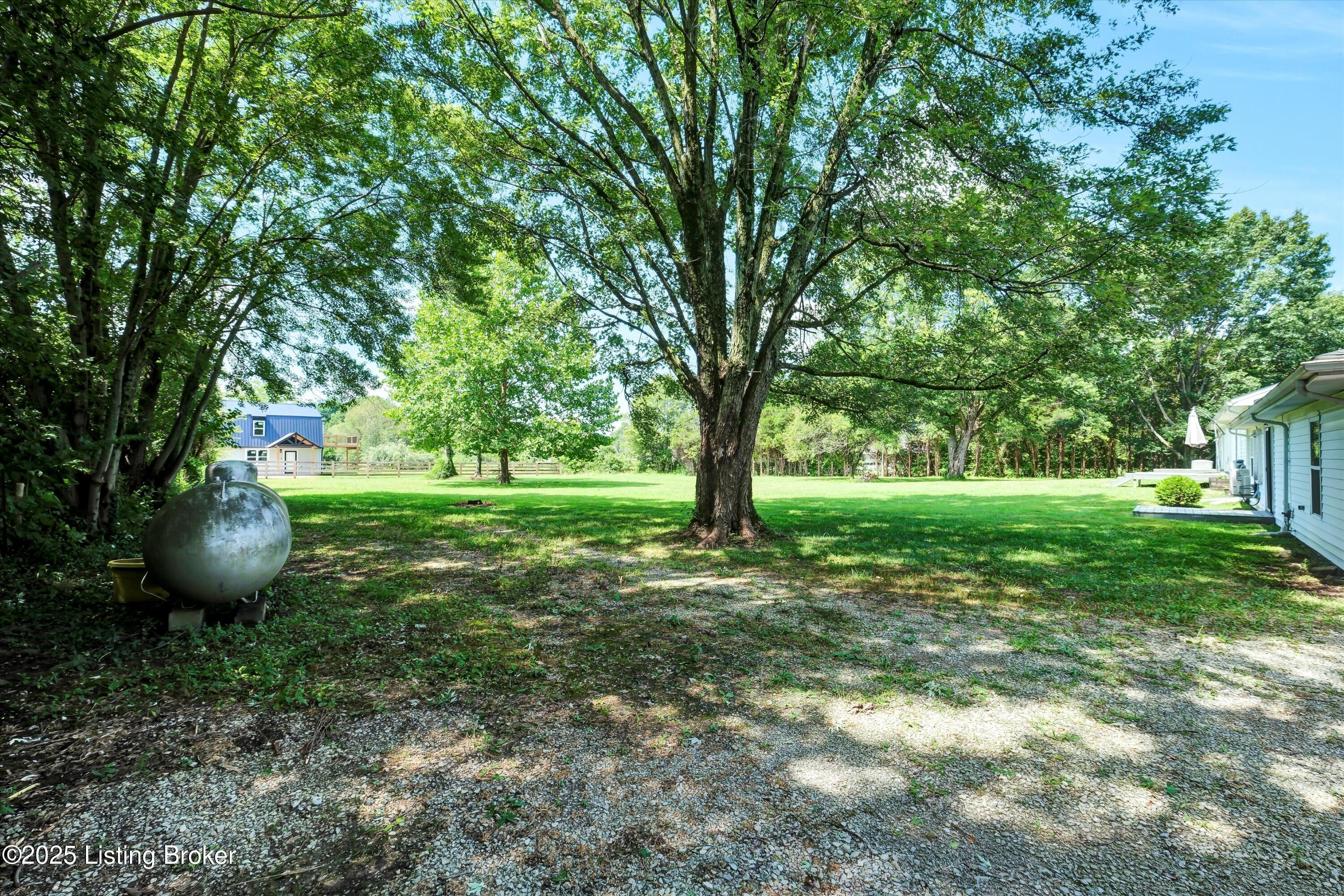 4612 Glenarm Rd Property Photo 57