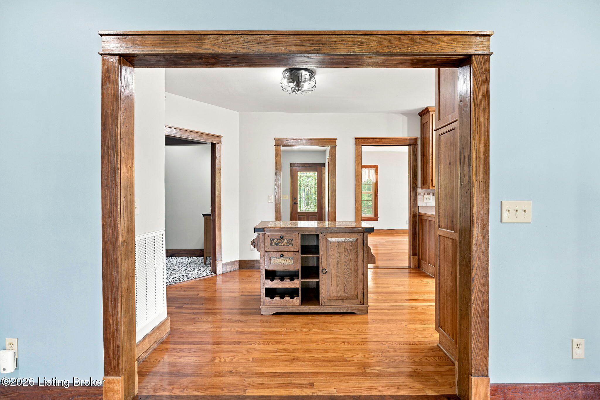 1109 Halifax Rd Property Photo 5