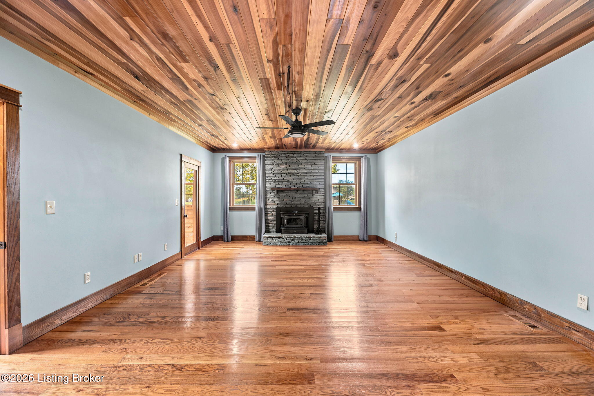 1109 Halifax Rd Property Photo 8