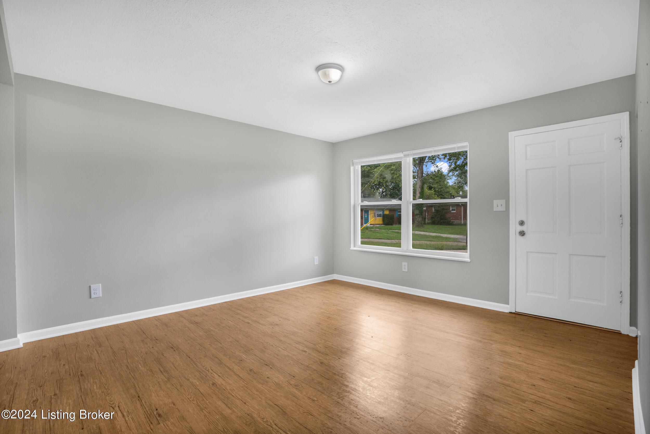 4810 Guy Dr Property Photo 7