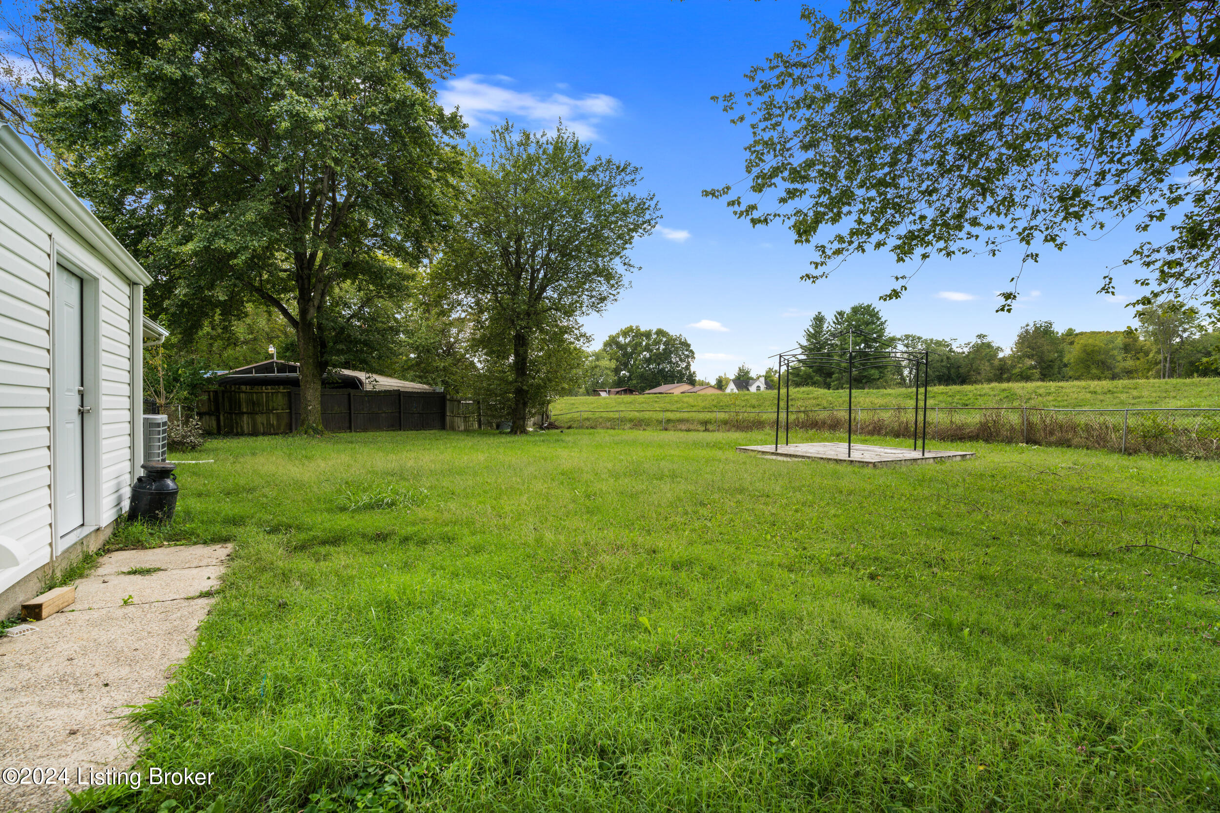 4810 Guy Dr Property Photo 20