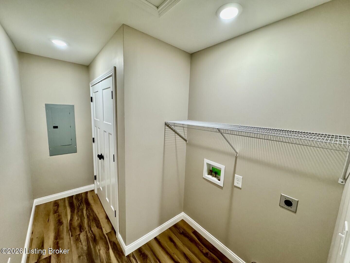 100 Foster Ln Property Photo 25