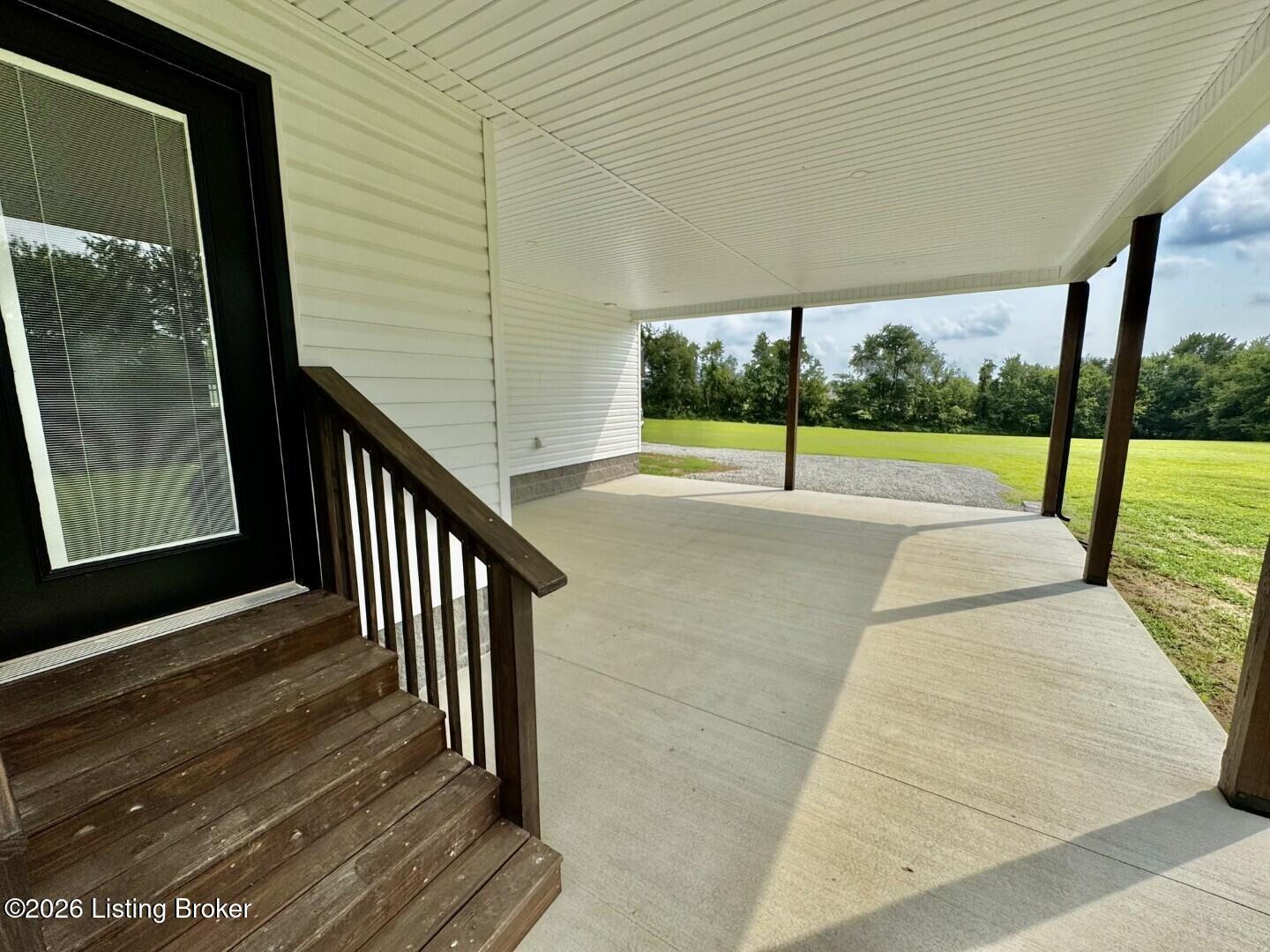 100 Foster Ln Property Photo 26
